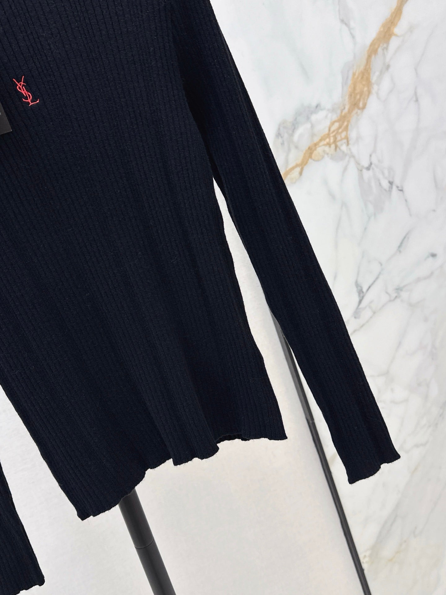 Saint NEW Knitted base sweater