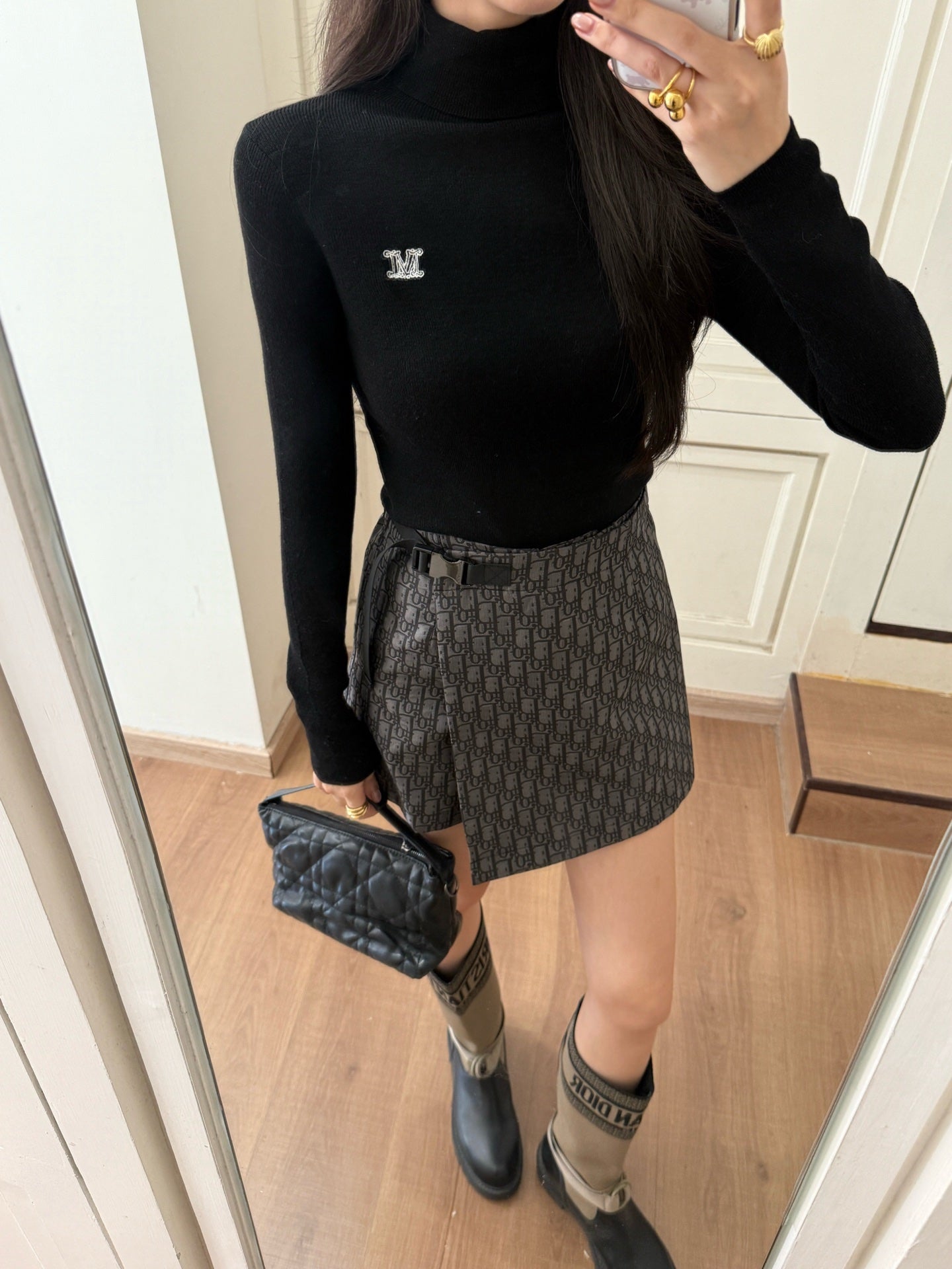 Max NEW turtleneck base layer