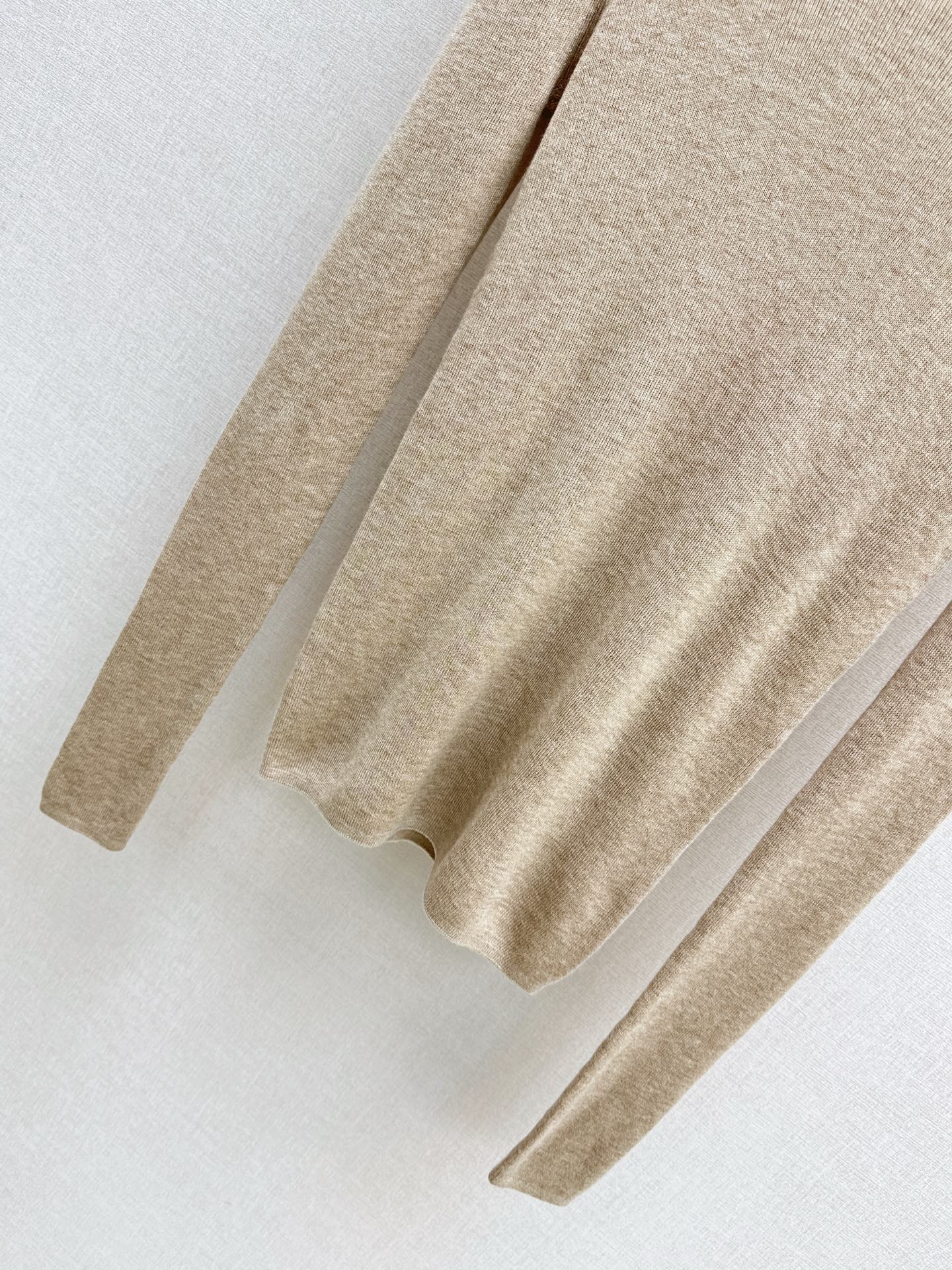 Max NEW turtleneck base layer