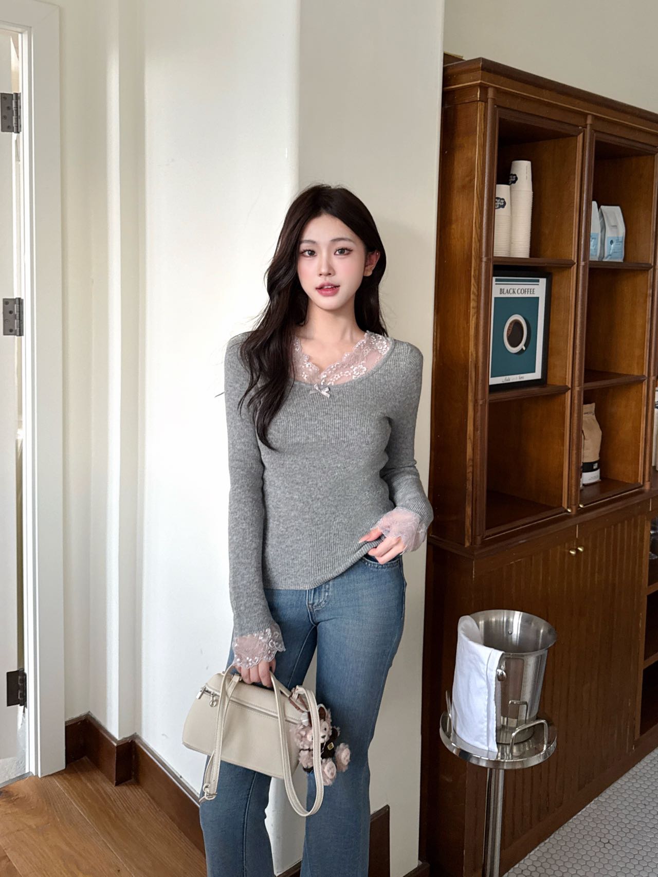 Miu NEW Lace base layer