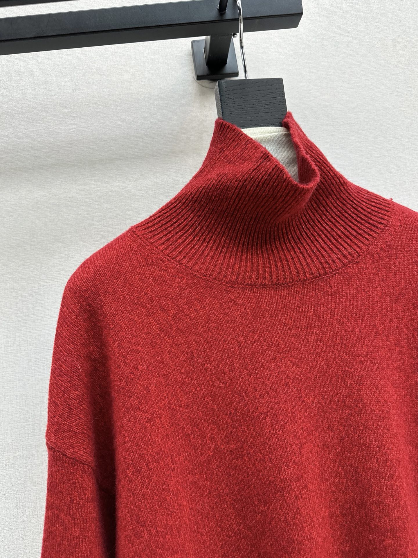 Ce1i NEW Wool sweater