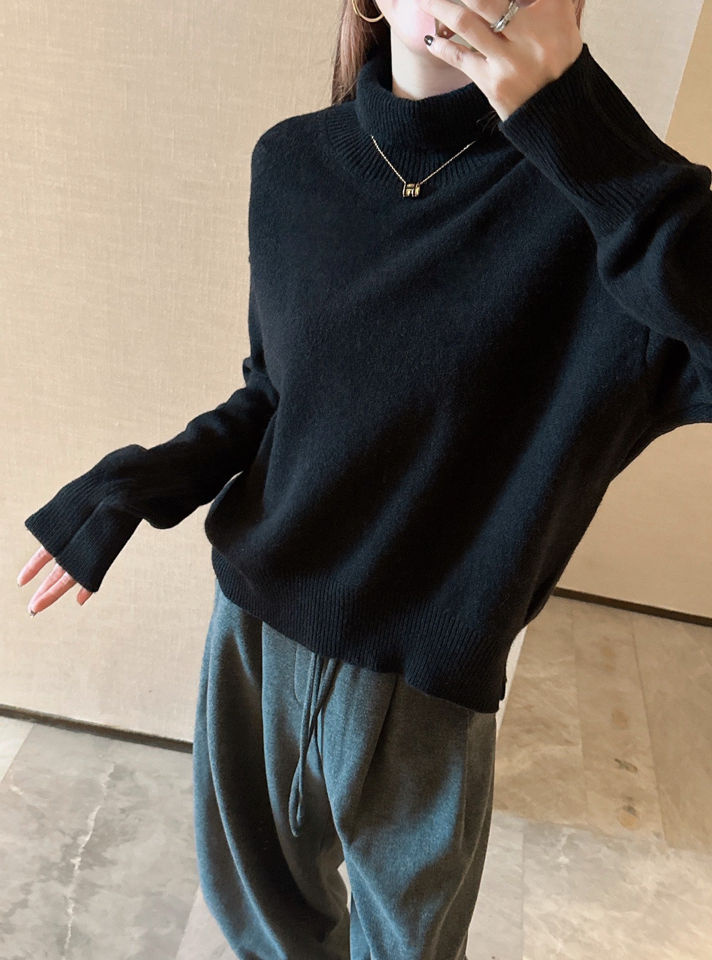 Ce1i NEW Wool sweater