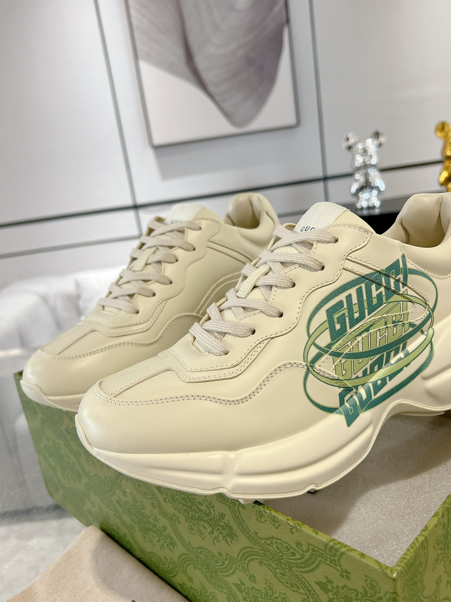 Gucc 25fw rhyton series dad's shoes