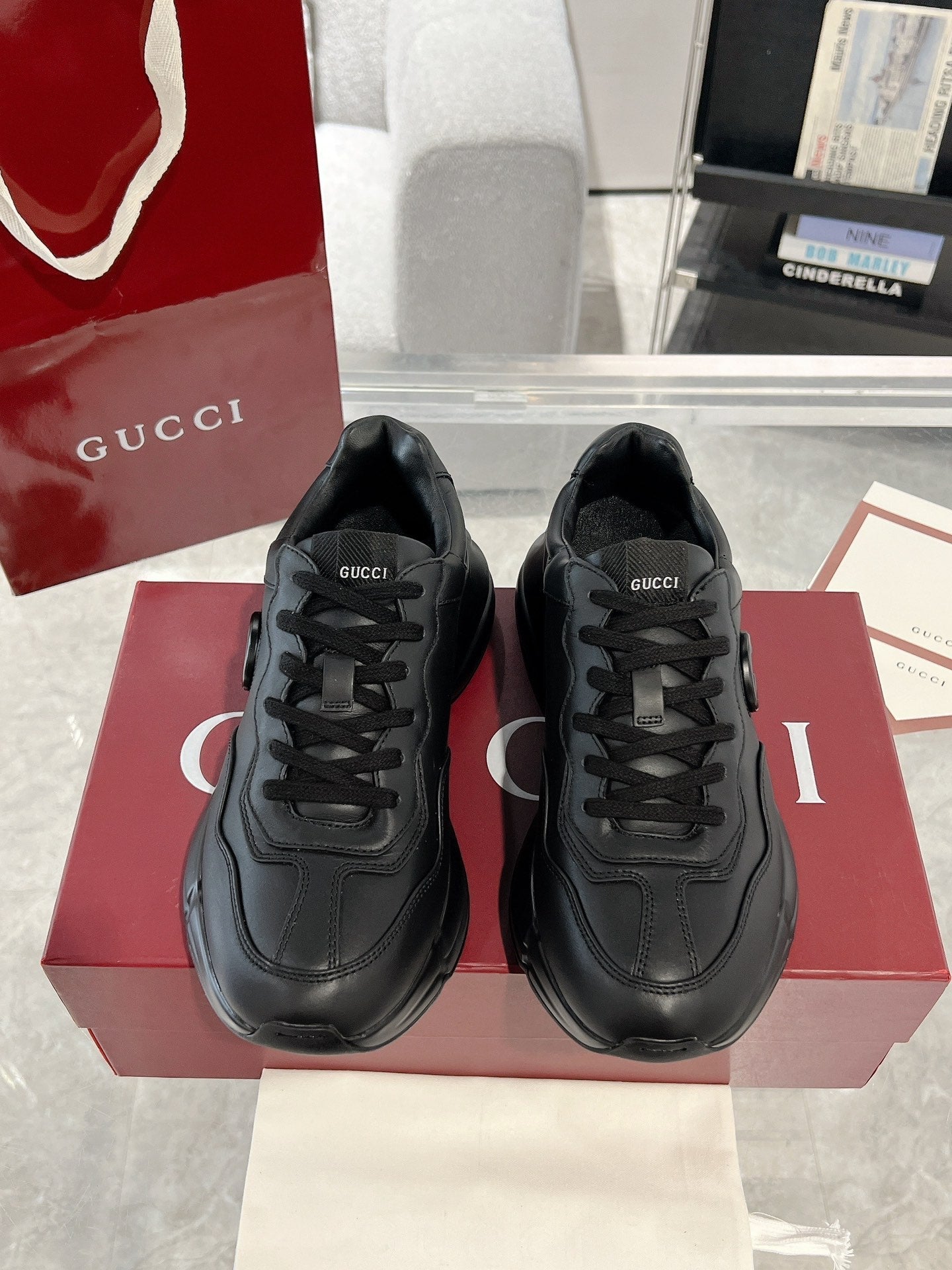 Gucc 25fw rhyton series dad's shoes