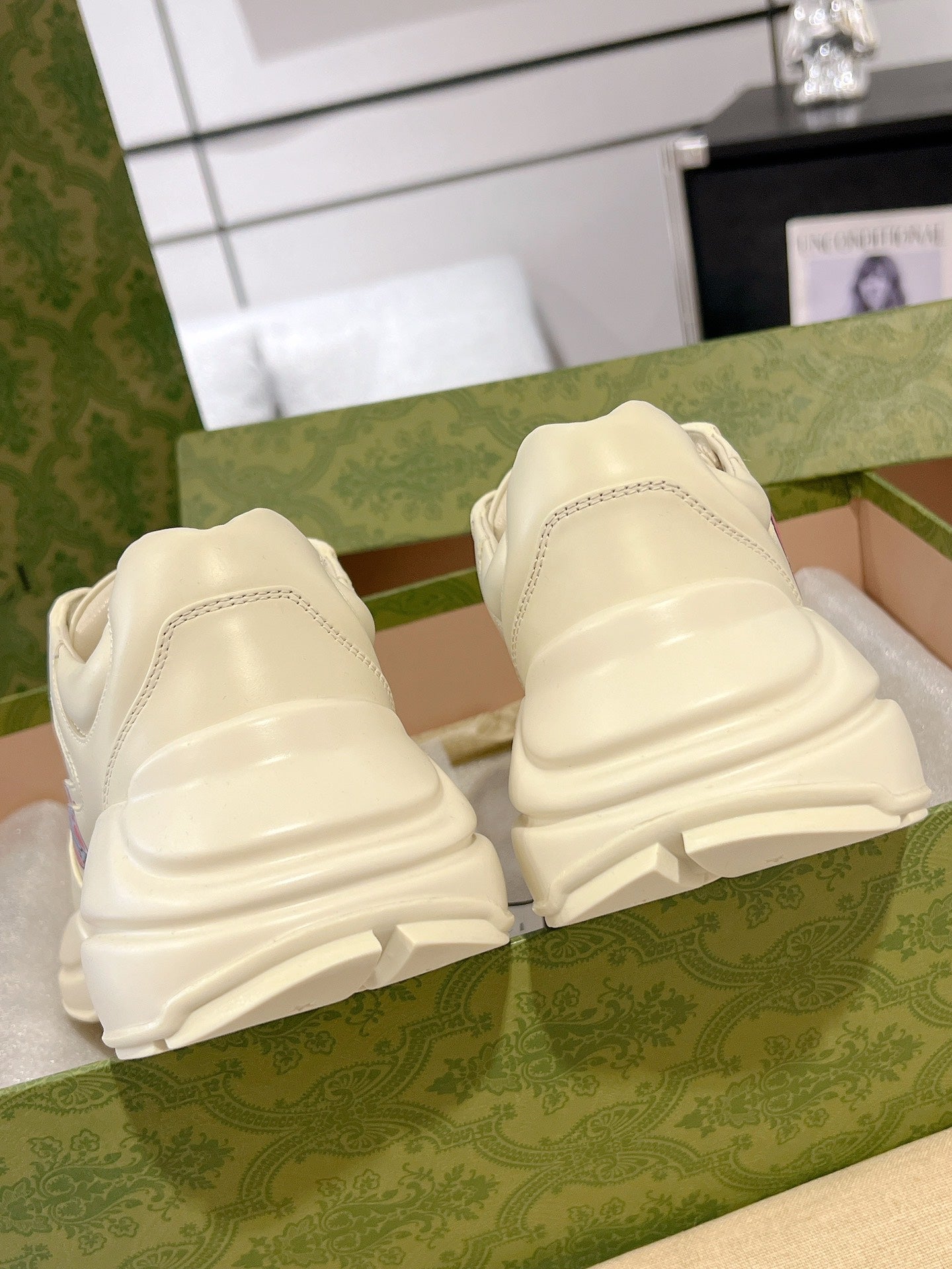 Gucc 25fw dad's shoes