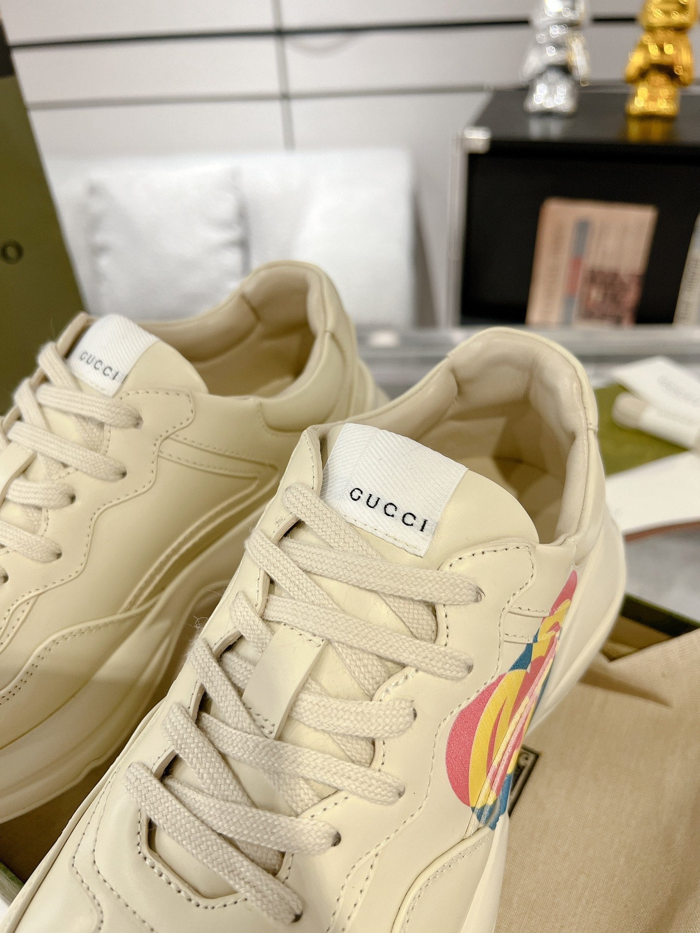 Gucc 25fw dad's shoes