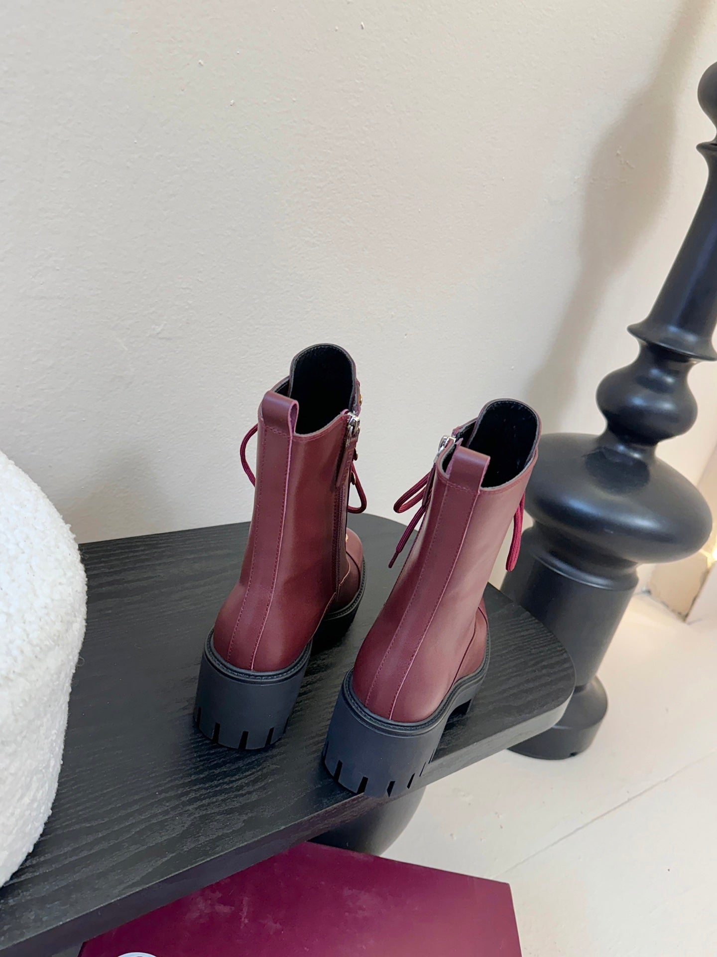 Gucc 25fw combat boots