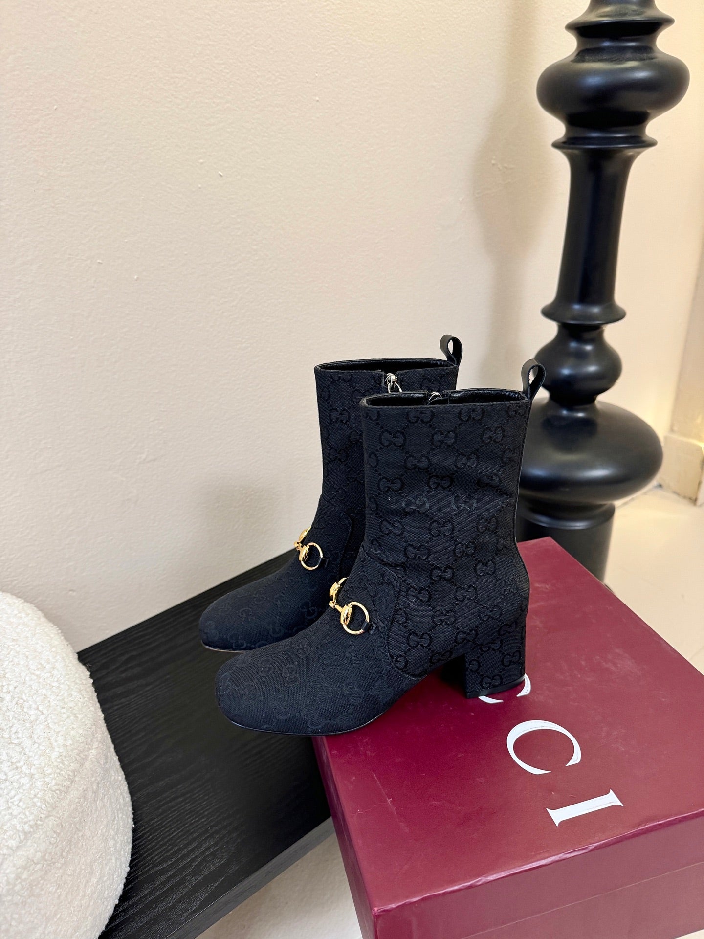 Gucc 25fw ankle boots