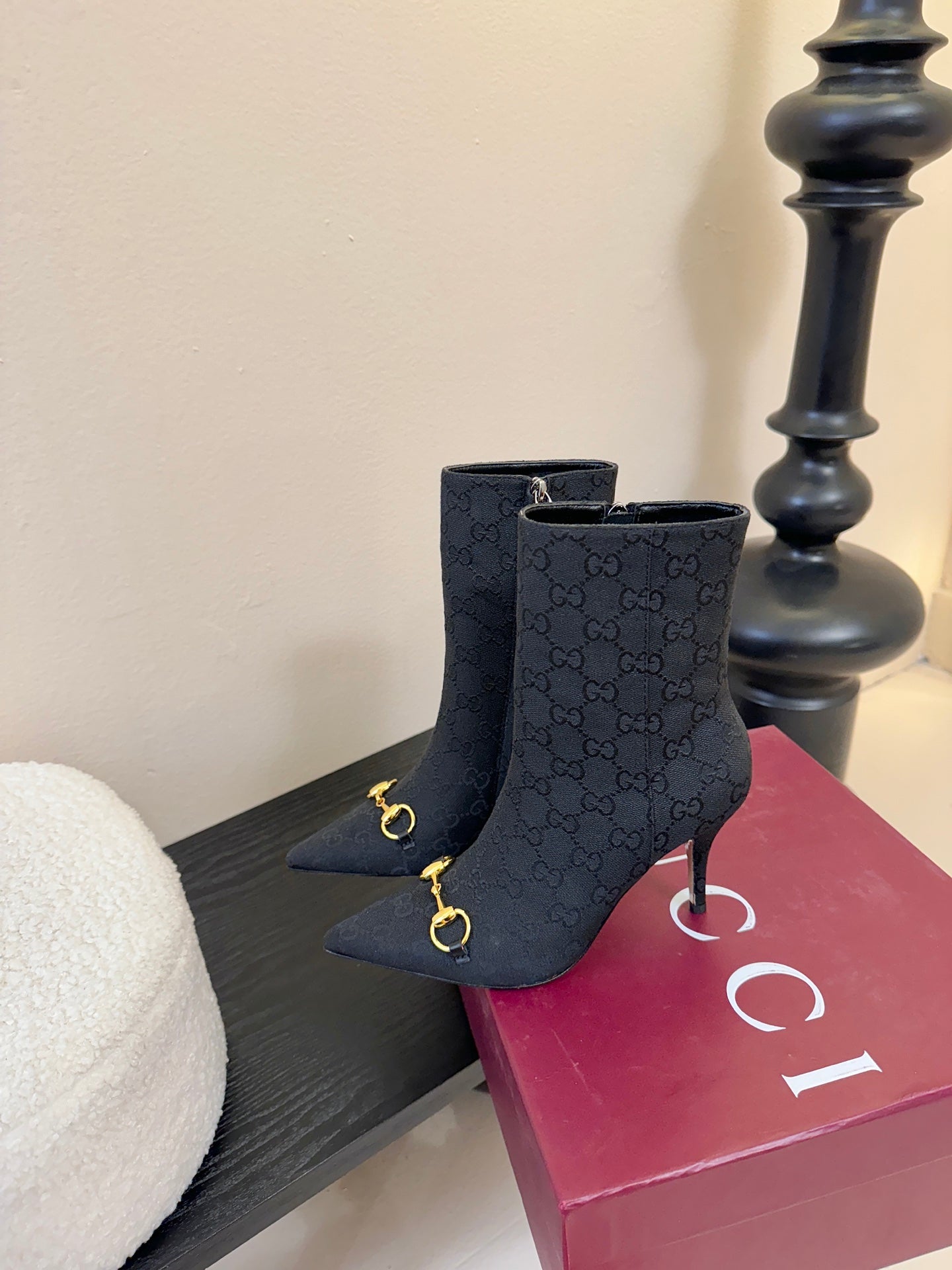 Gucc 25fw heel ankle boots