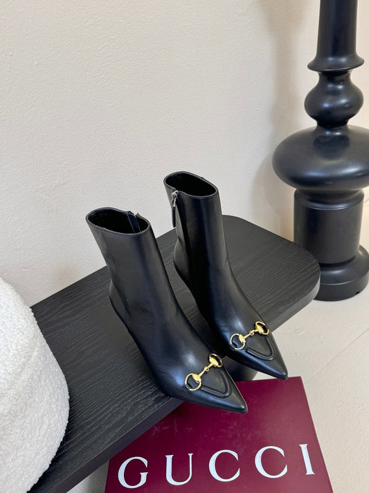 Gucc 25fw ankle boots