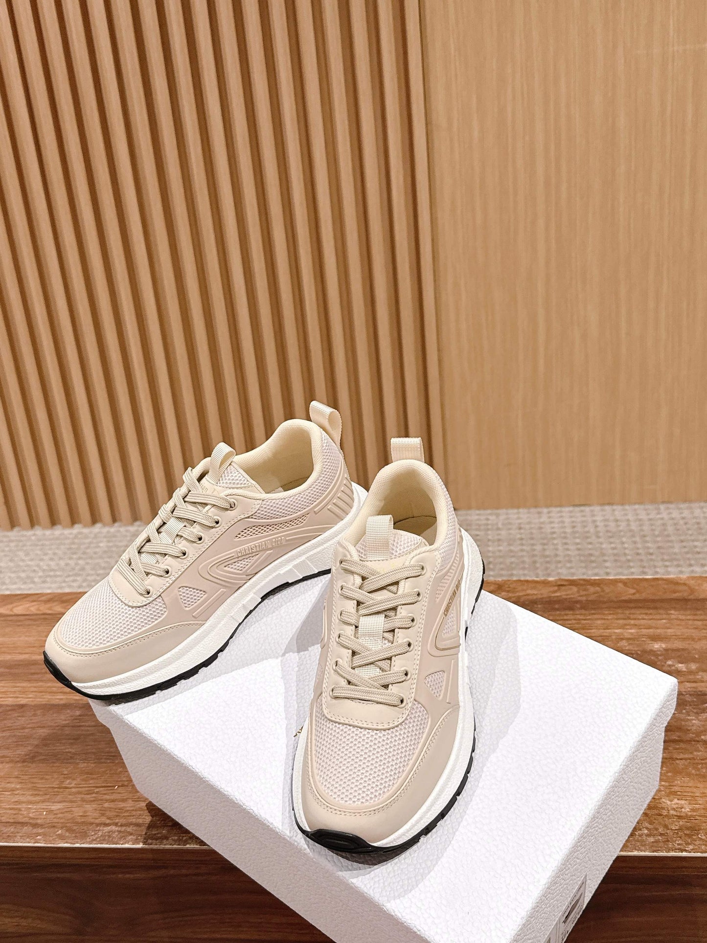CD 25fw sneaker