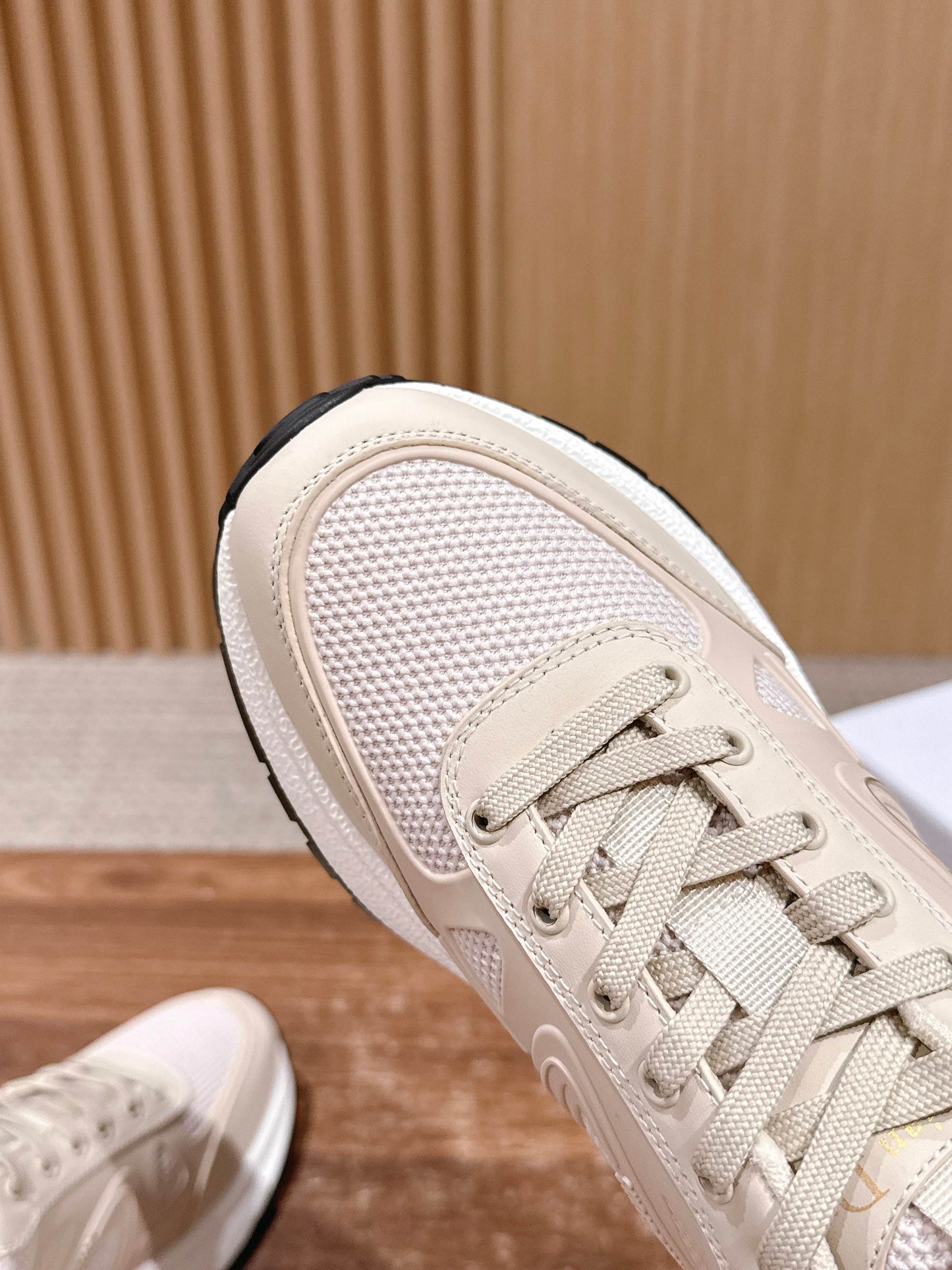 CD 25fw sneaker