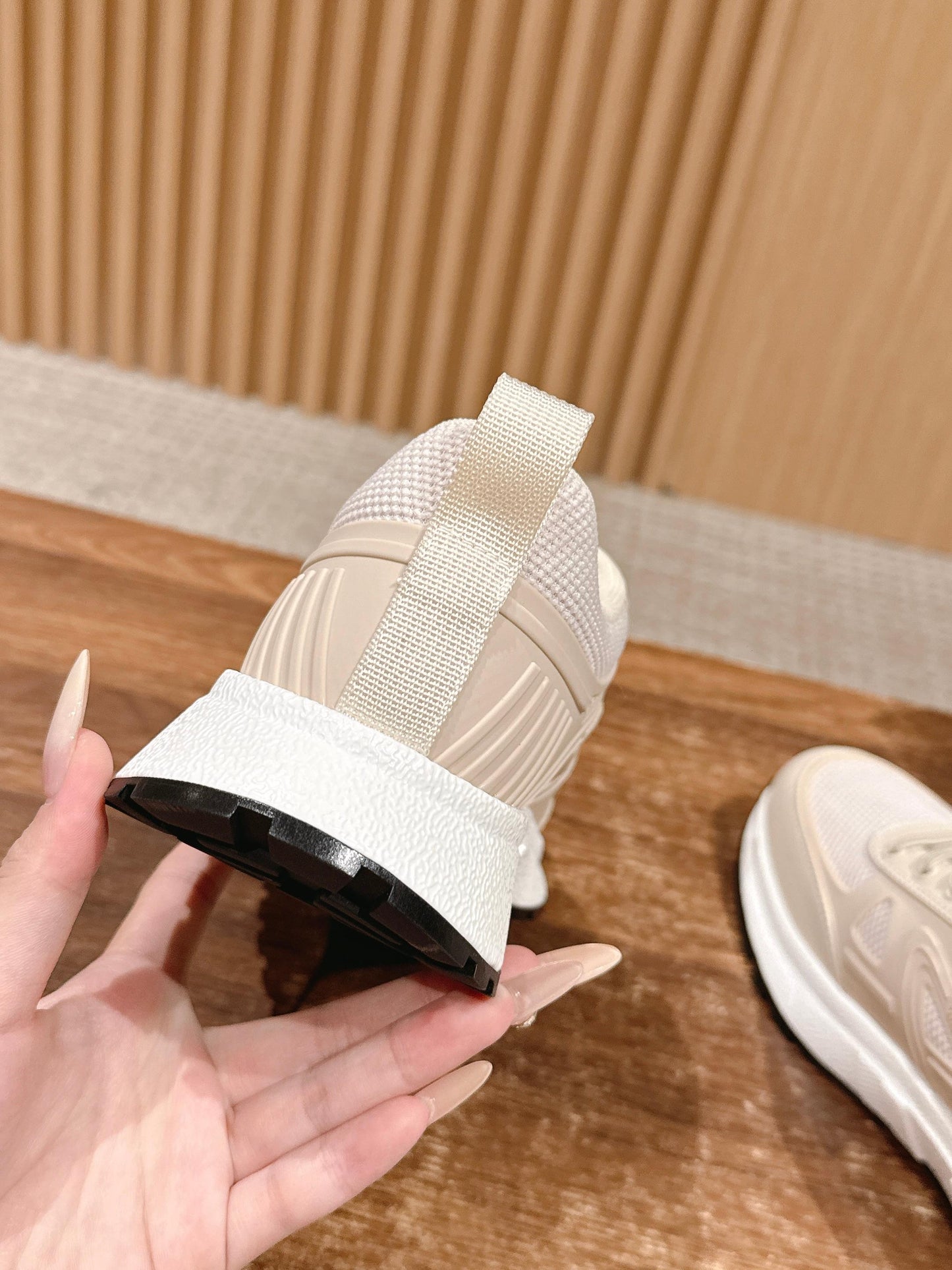 CD 25fw sneaker