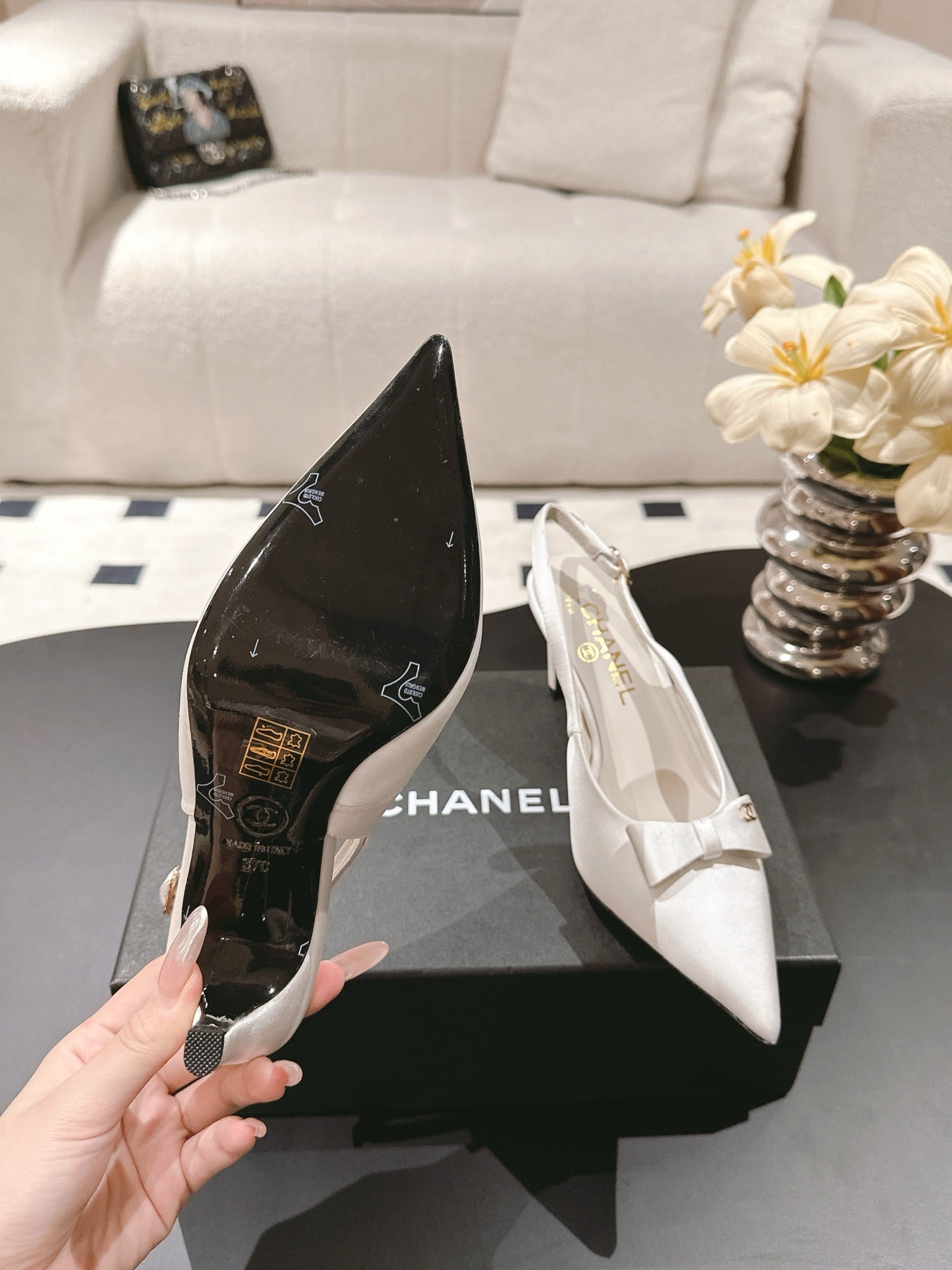 Chan 25fw slingback heels