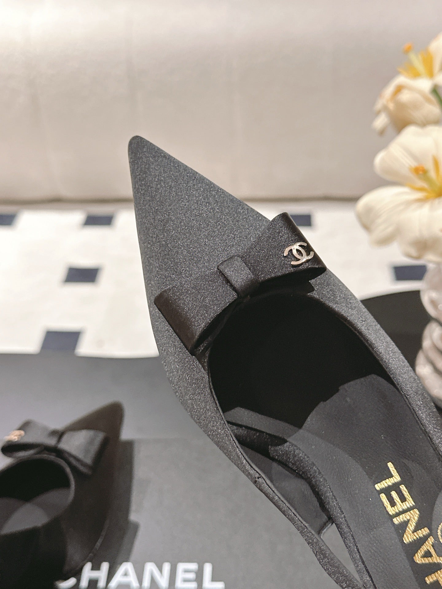 Chan 25fw slingback heels