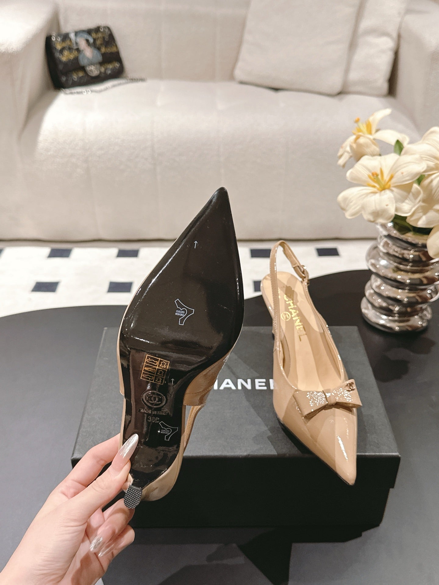 Chan 25fw slingback heels