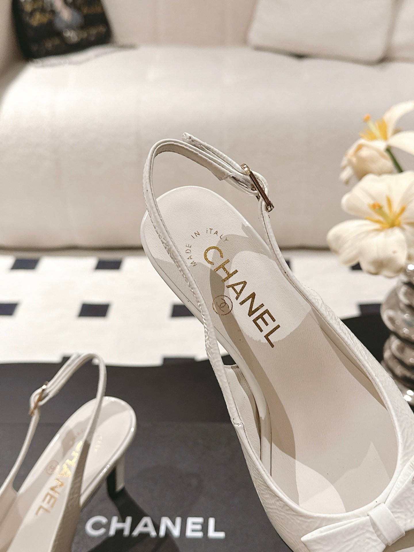 Chan 25fw slingback heels