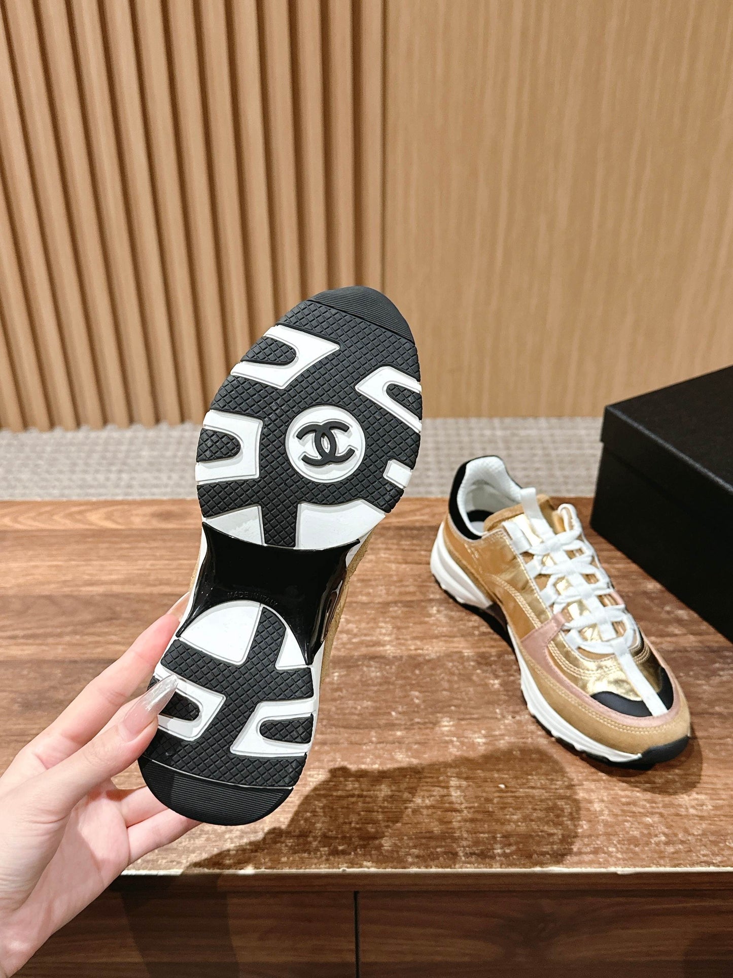 Chan 25fw sneakers