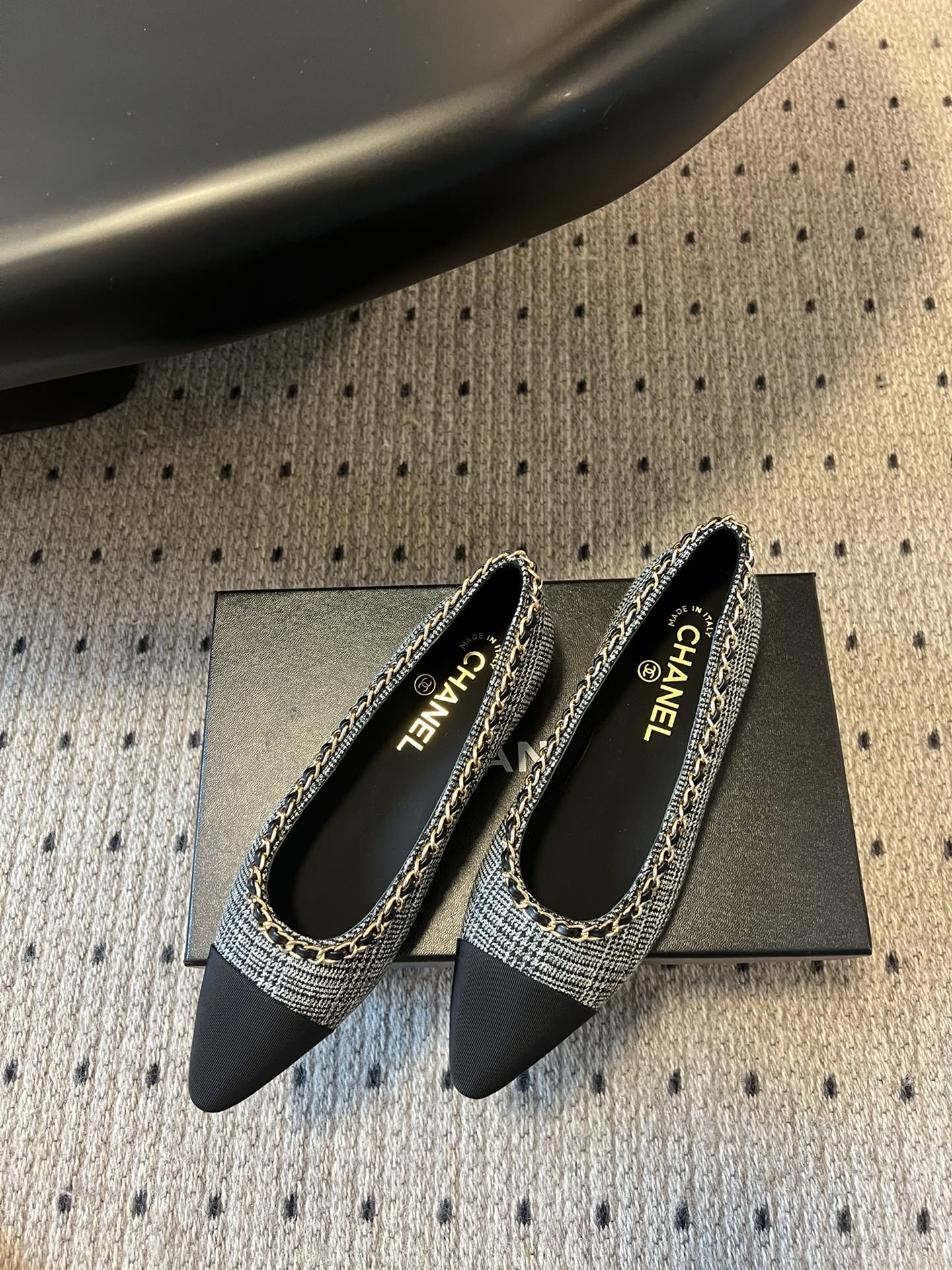 Chan 25fw ballet flats