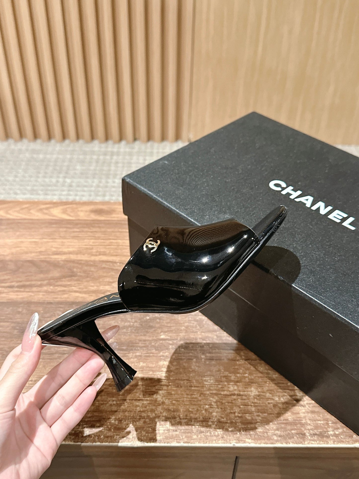 Chan 25fw heel sandals