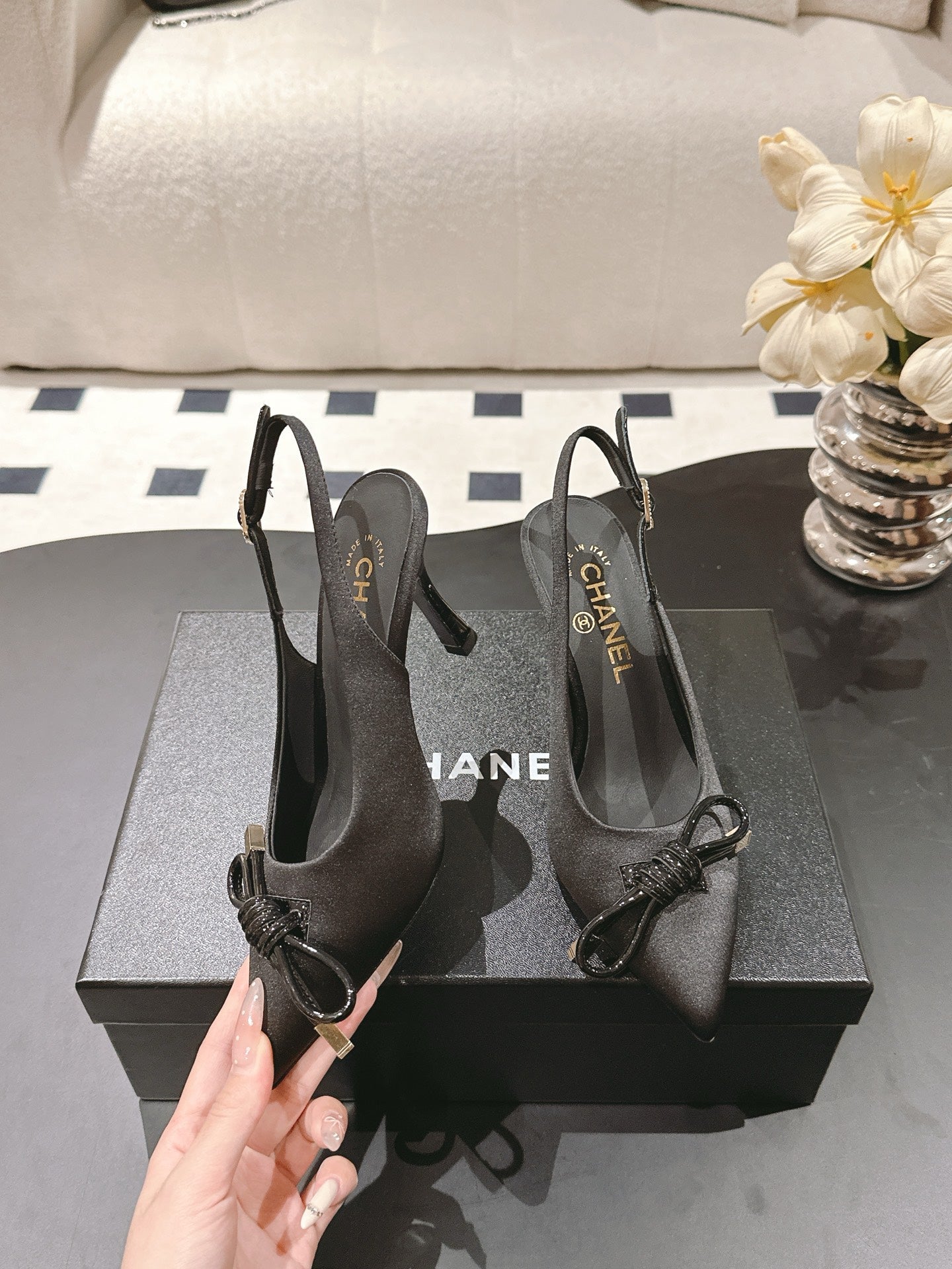 Chan 25fw slingback heels