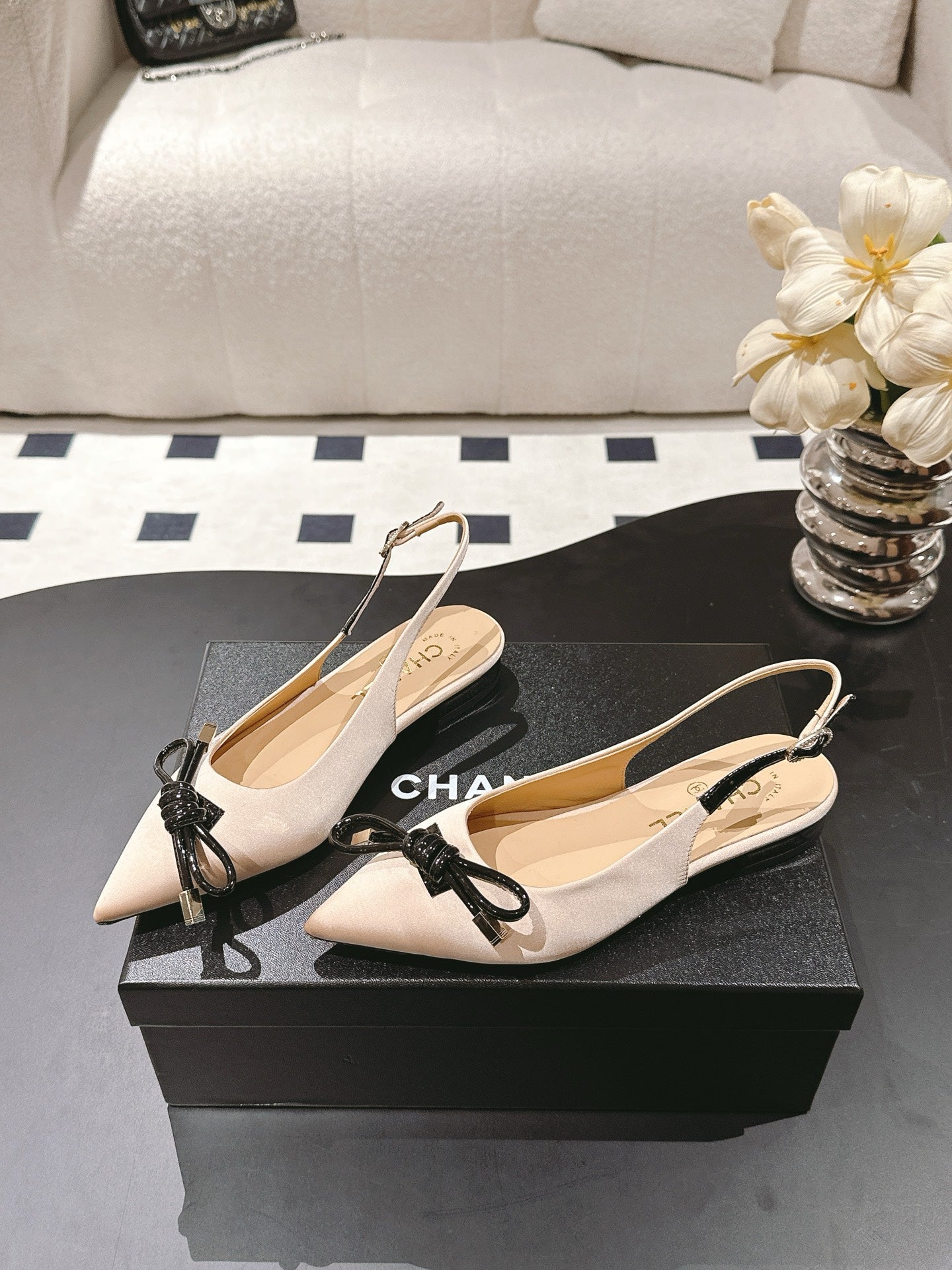 Chan 25fw slingback flats