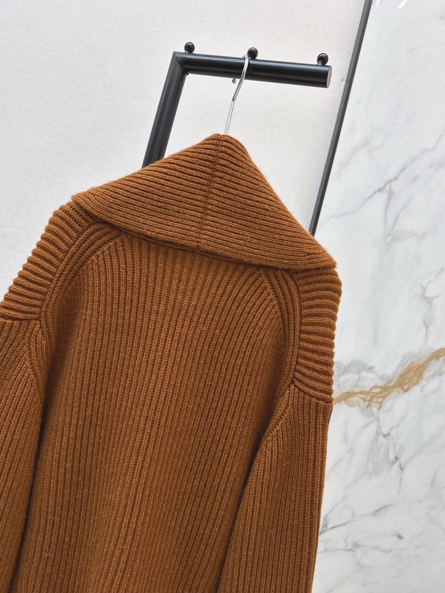 A1a NEW wool cardigan