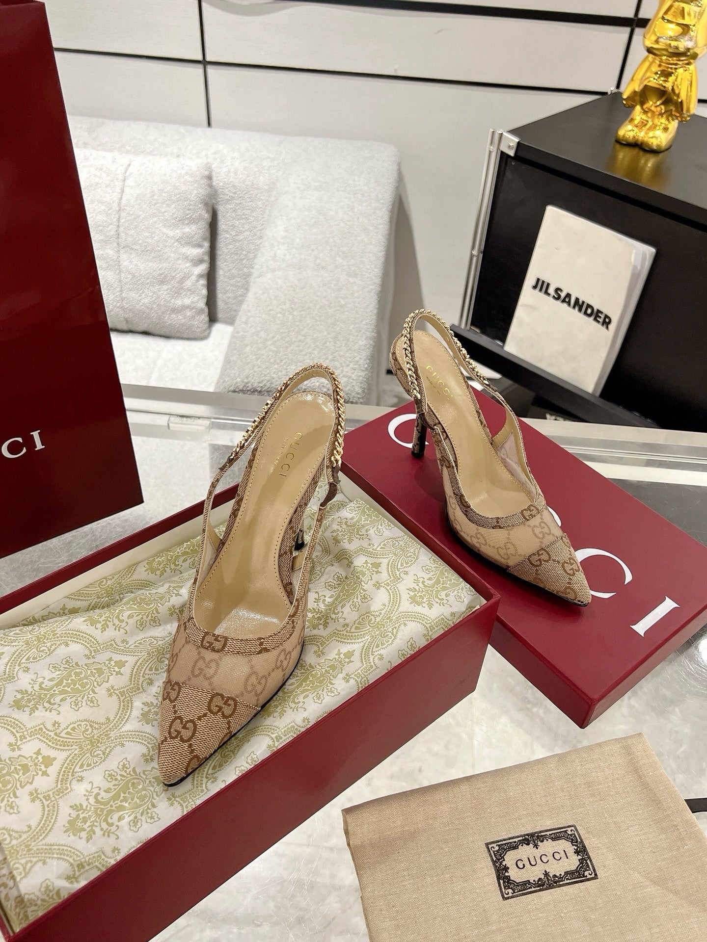 Gucc 25fw slingback heels