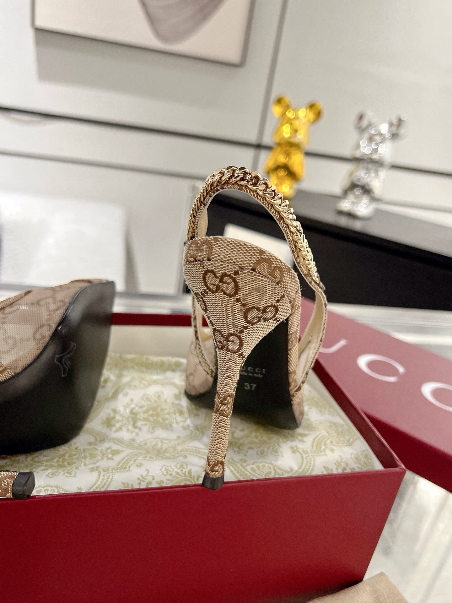 Gucc 25fw slingback heels