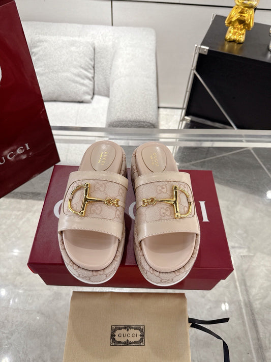 Gucc 25fw thick slippers