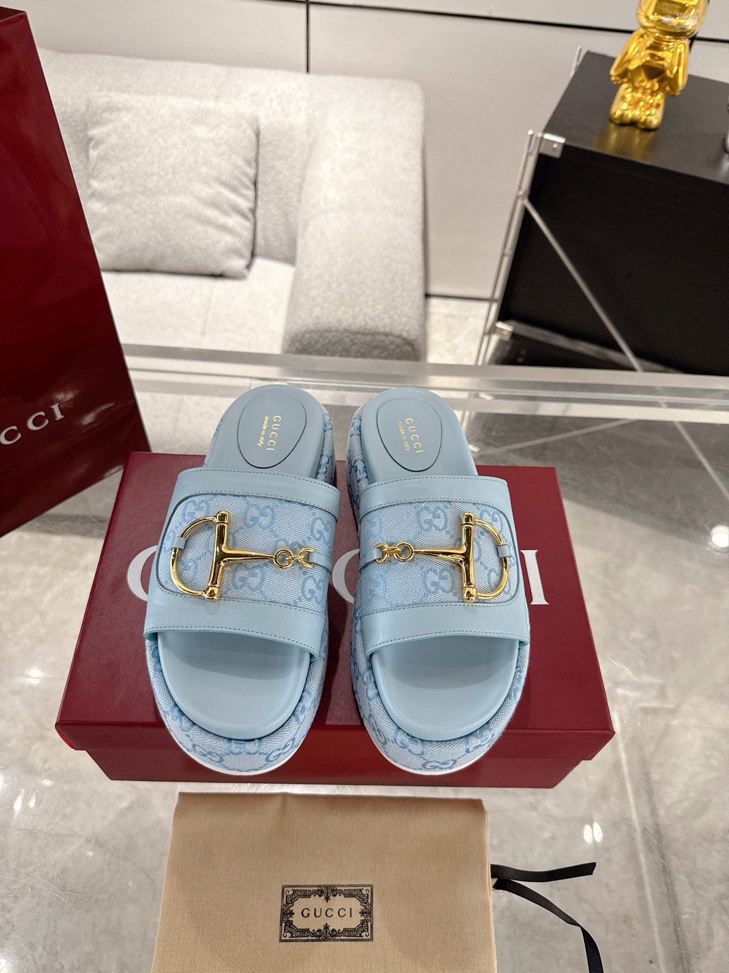 Gucc 25fw thick slippers