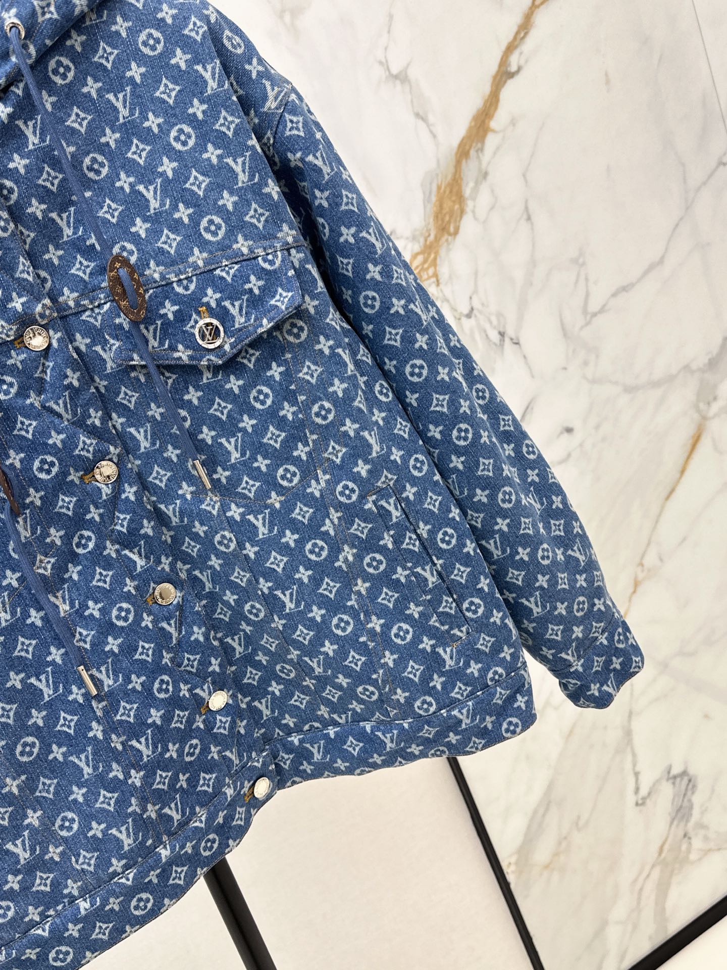 Louis NEW Hooded denim jacket