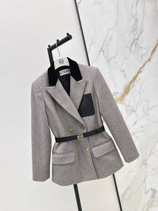 Loe NEW blazer