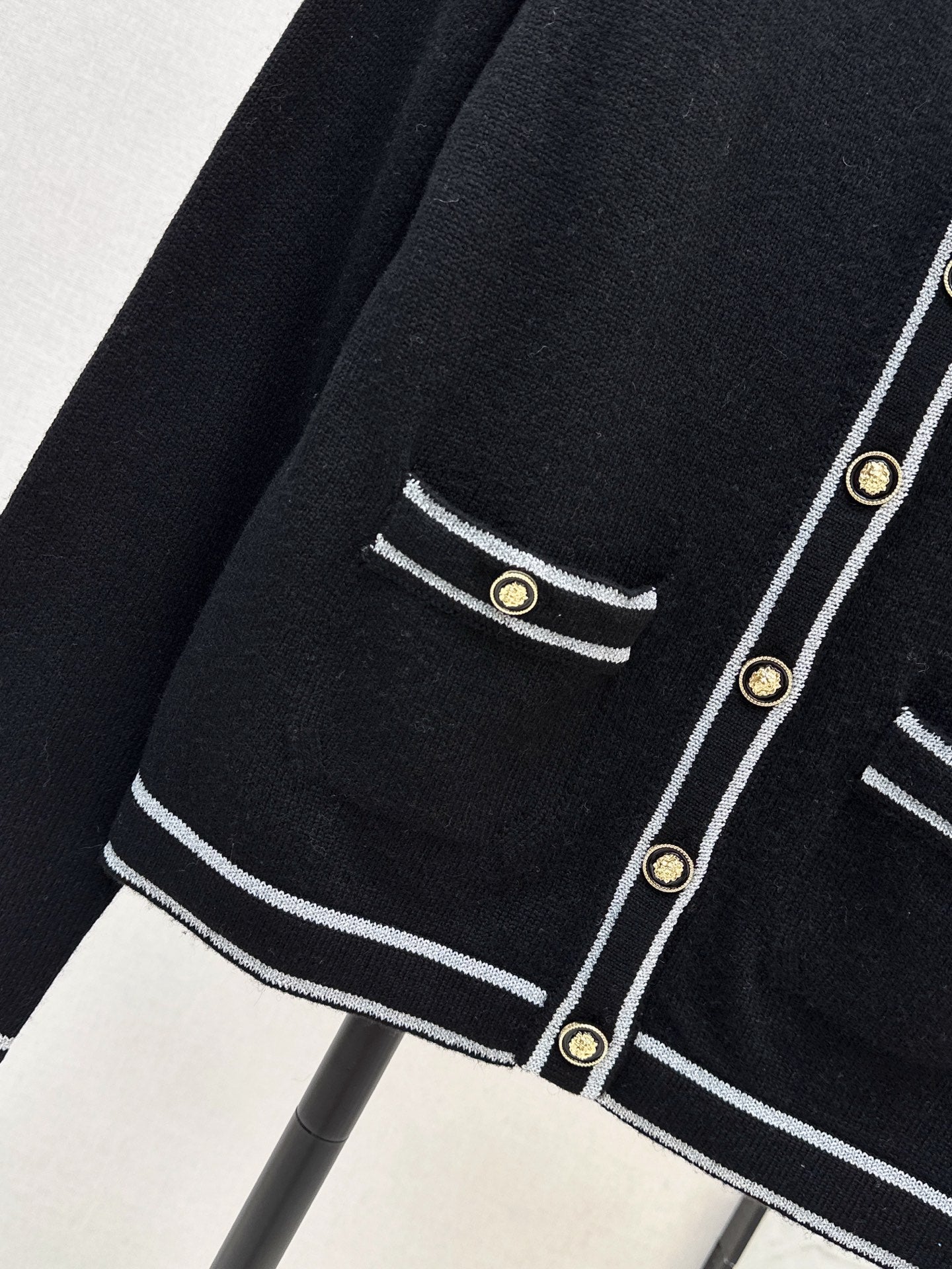 Chan NEW knitted cardigan