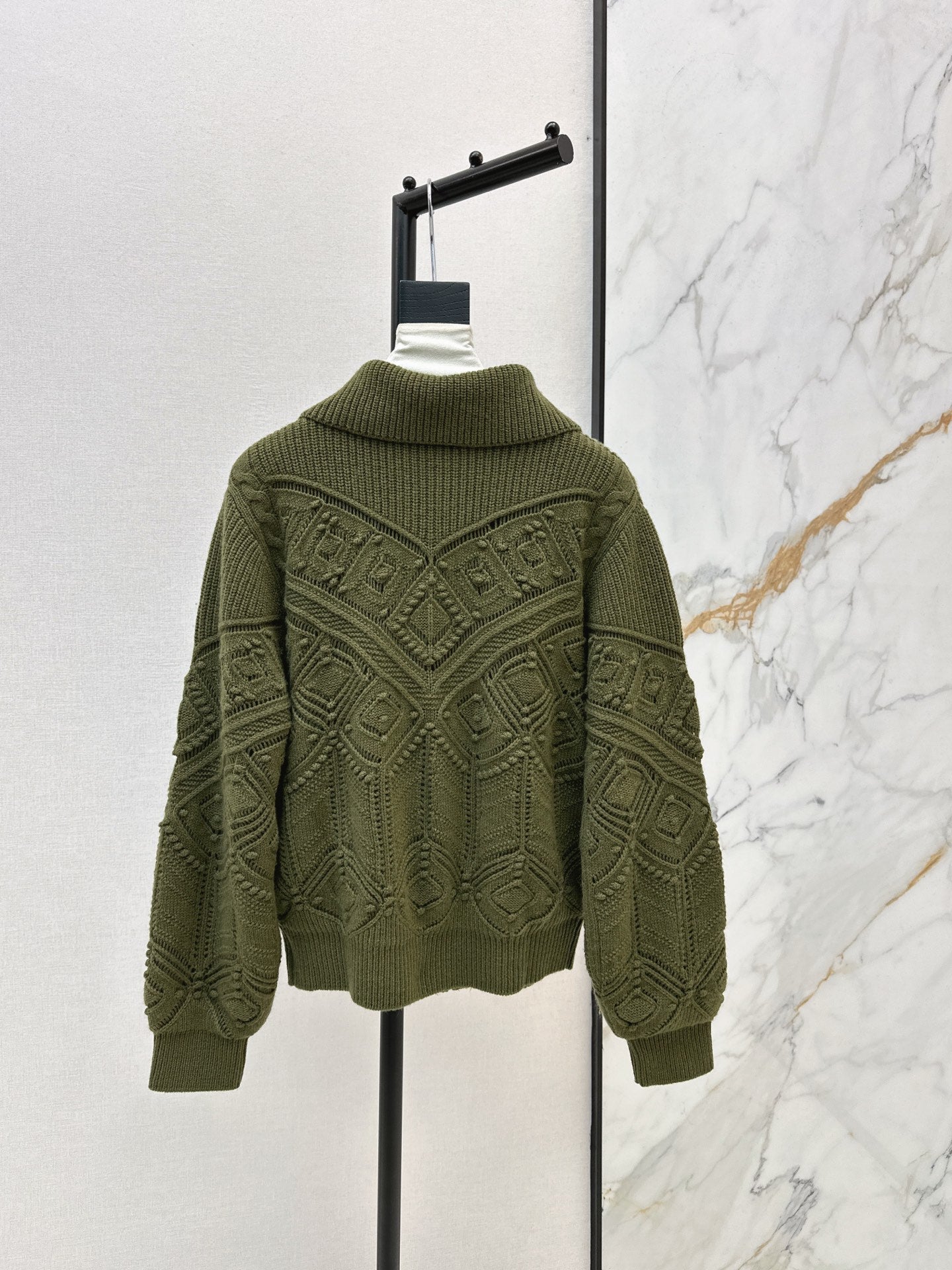 Loro NEW Jacquard knit cardigan