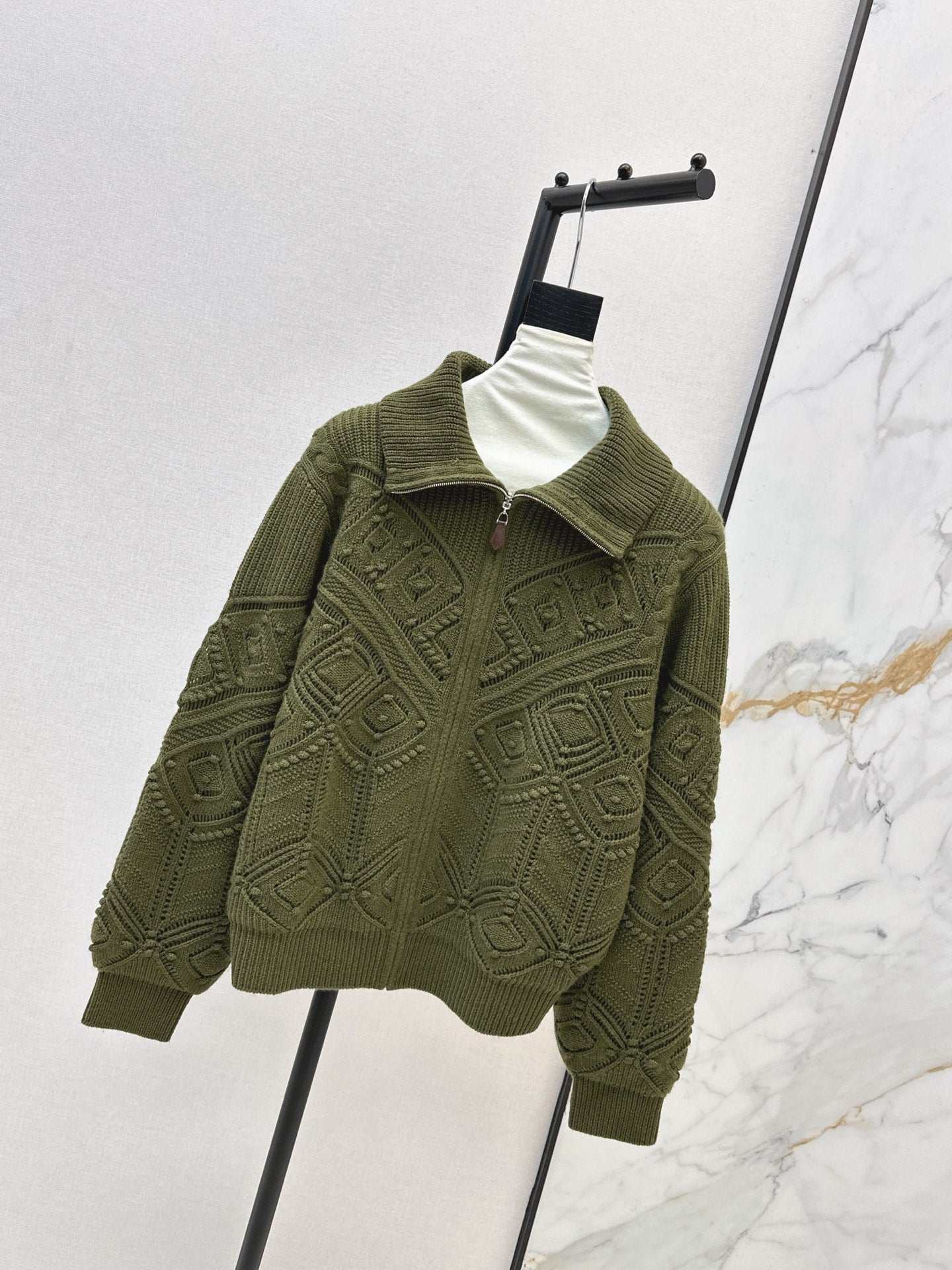 Loro NEW Jacquard knit cardigan