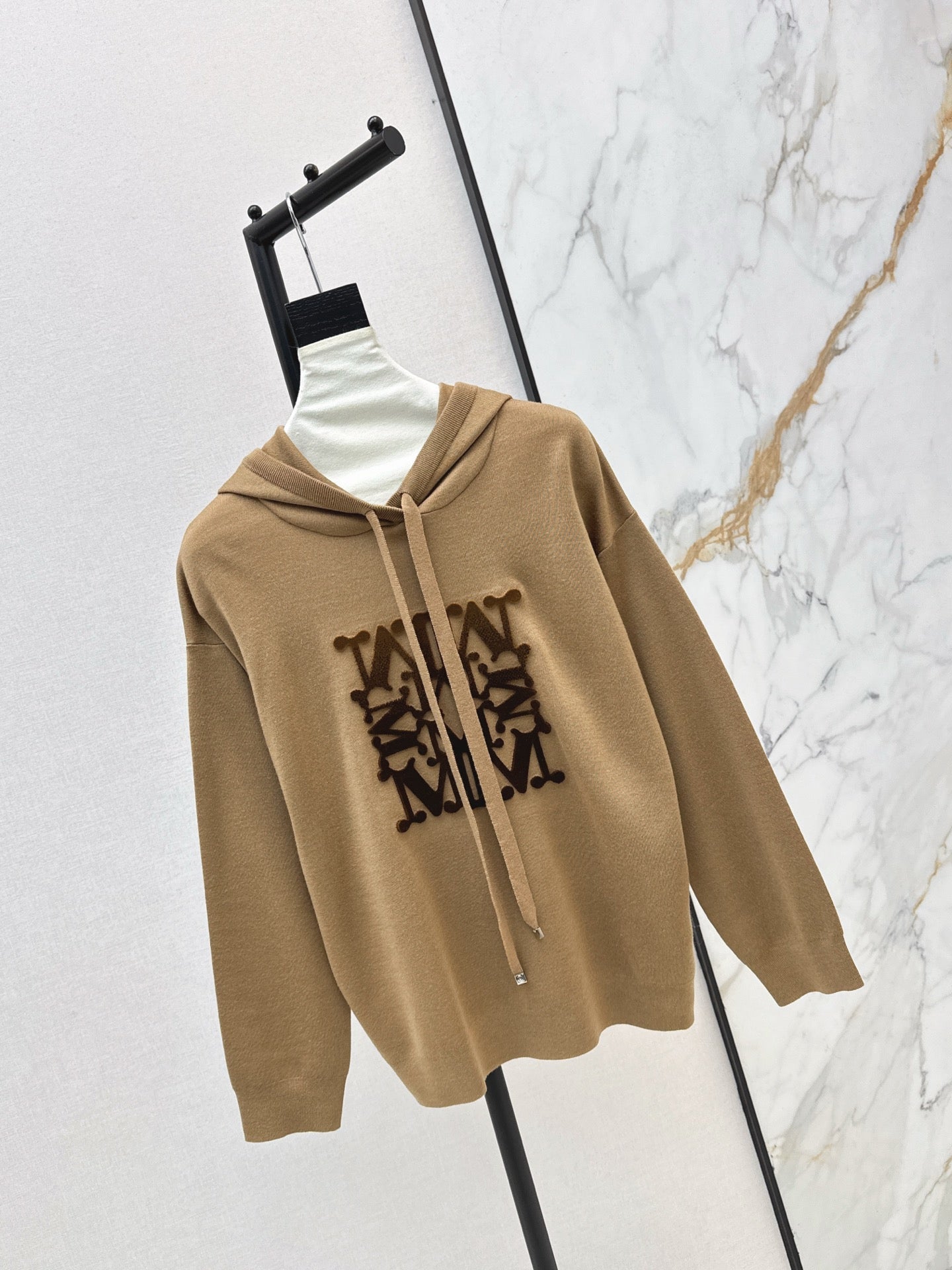 Max NEW hooded sweater