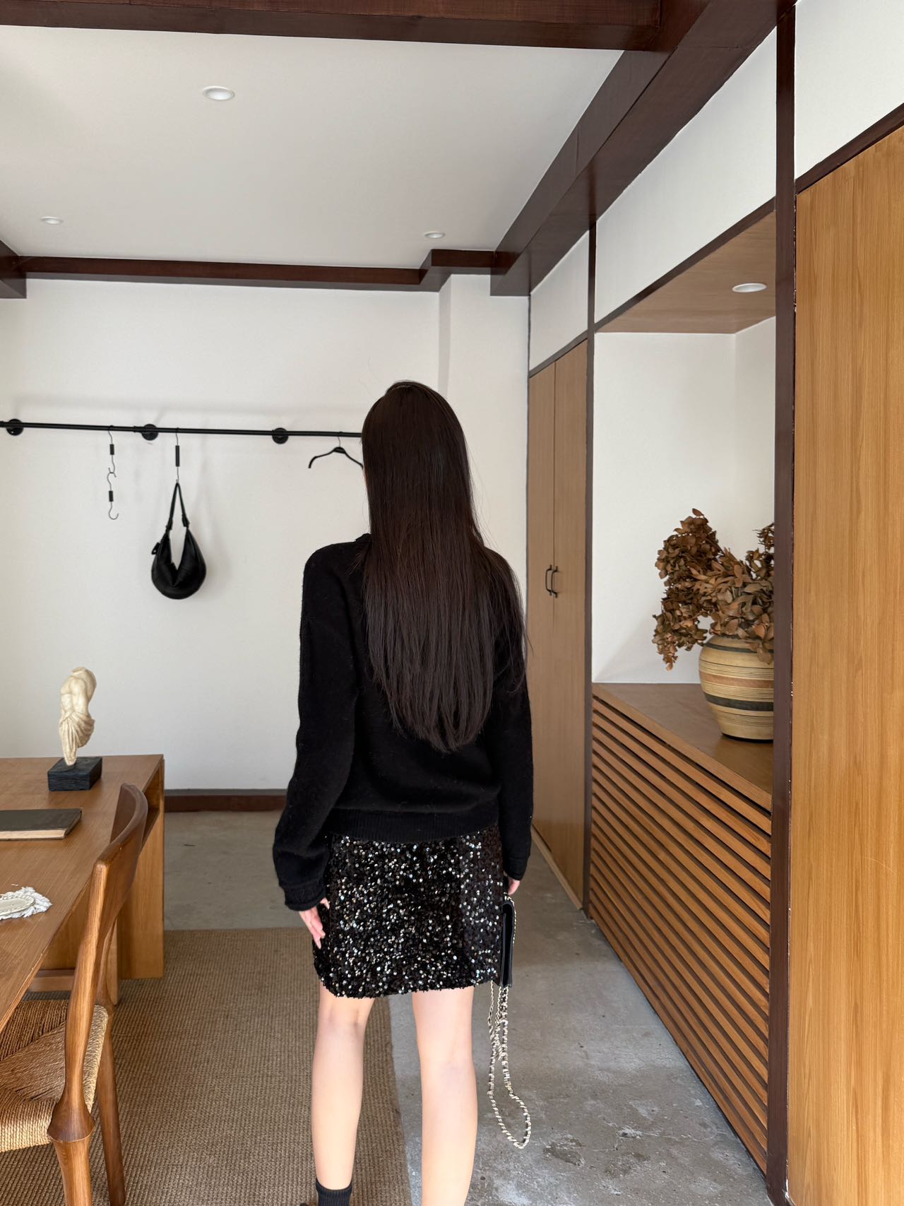 Va1 NEW Crew neck sweater