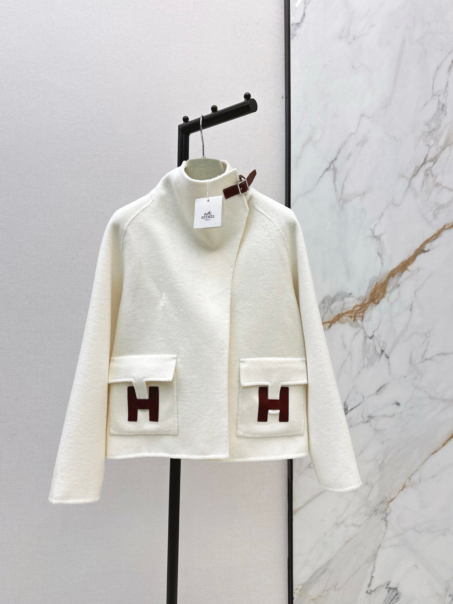 Herm NEW woolen coat