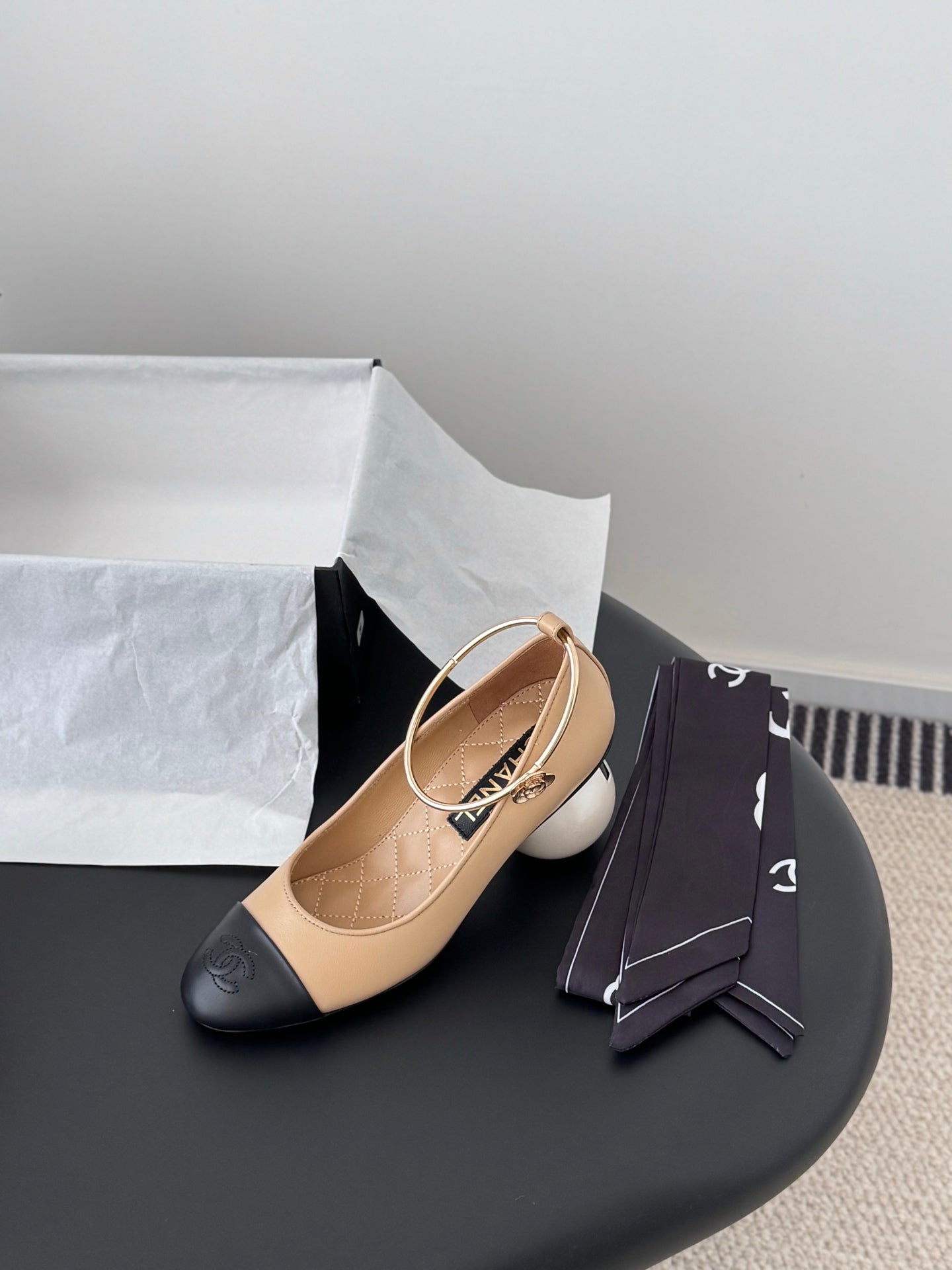 Chan 25fw chunky heels