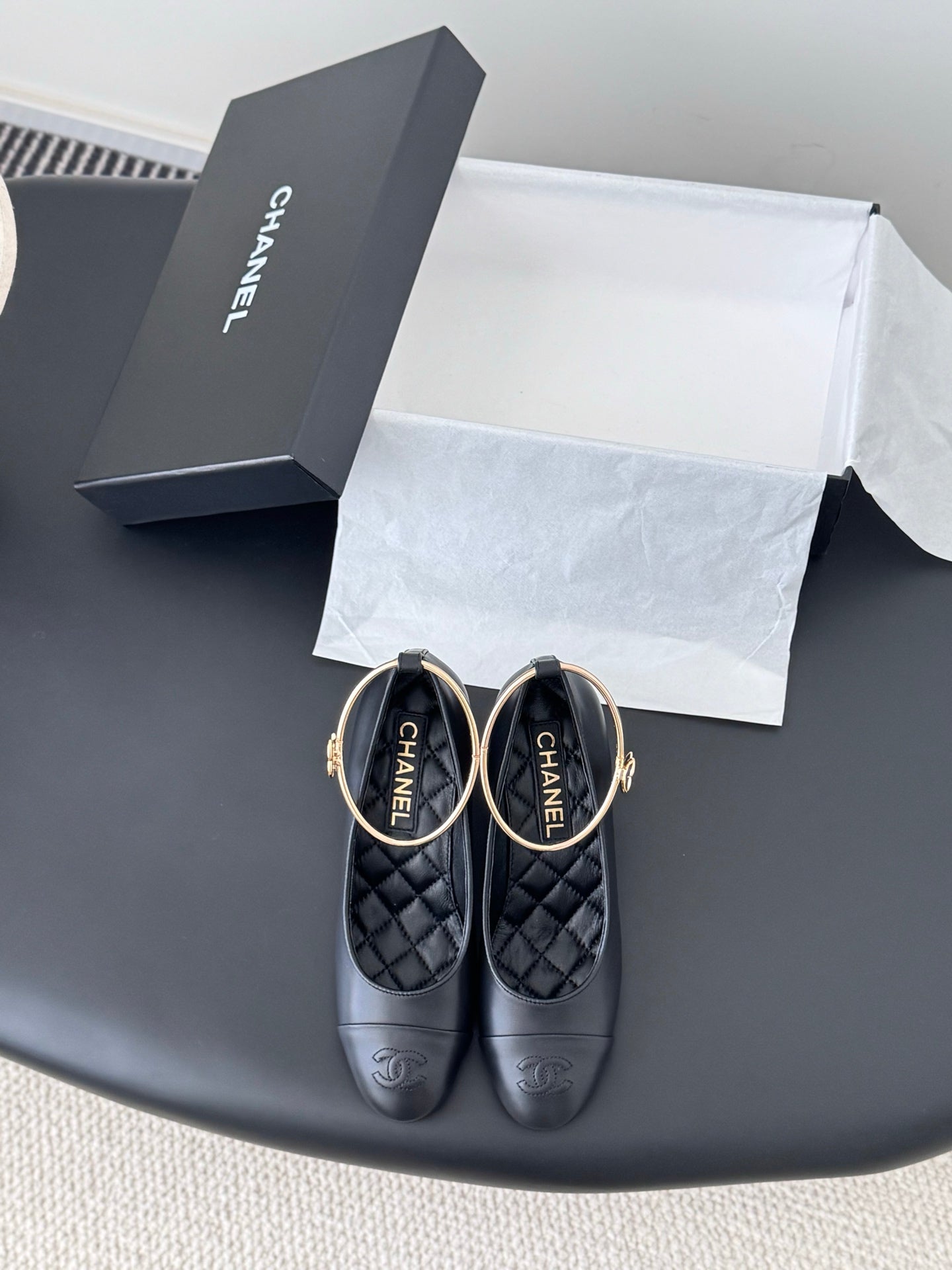 Chan 25fw chunky heels