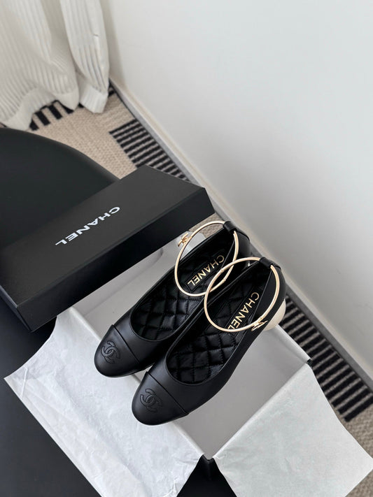 Chan 25fw chunky heels