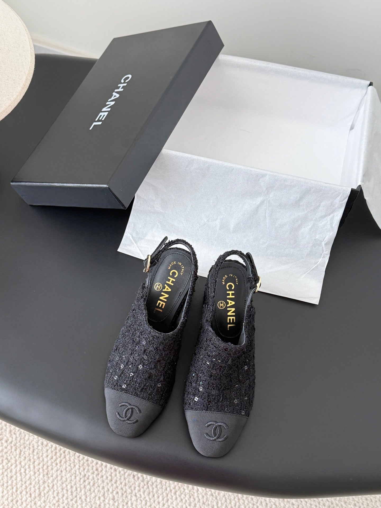 Chan 25fw slingback chunky heels