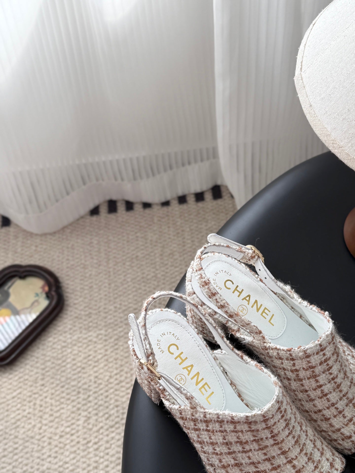 Chan 25fw slingback chunky heels