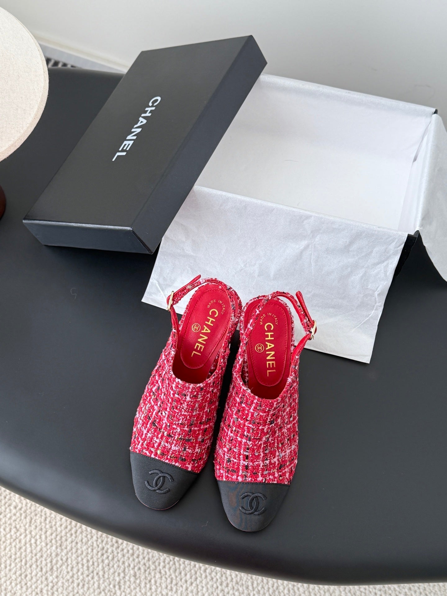 Chan 25fw slingback chunky heels