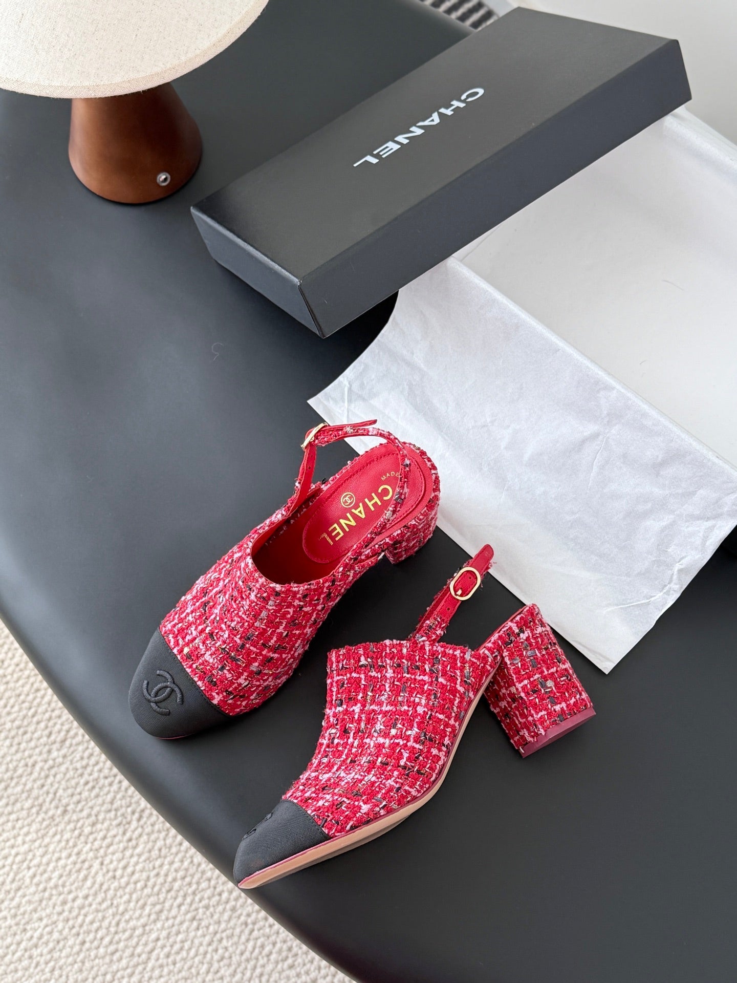 Chan 25fw slingback chunky heels