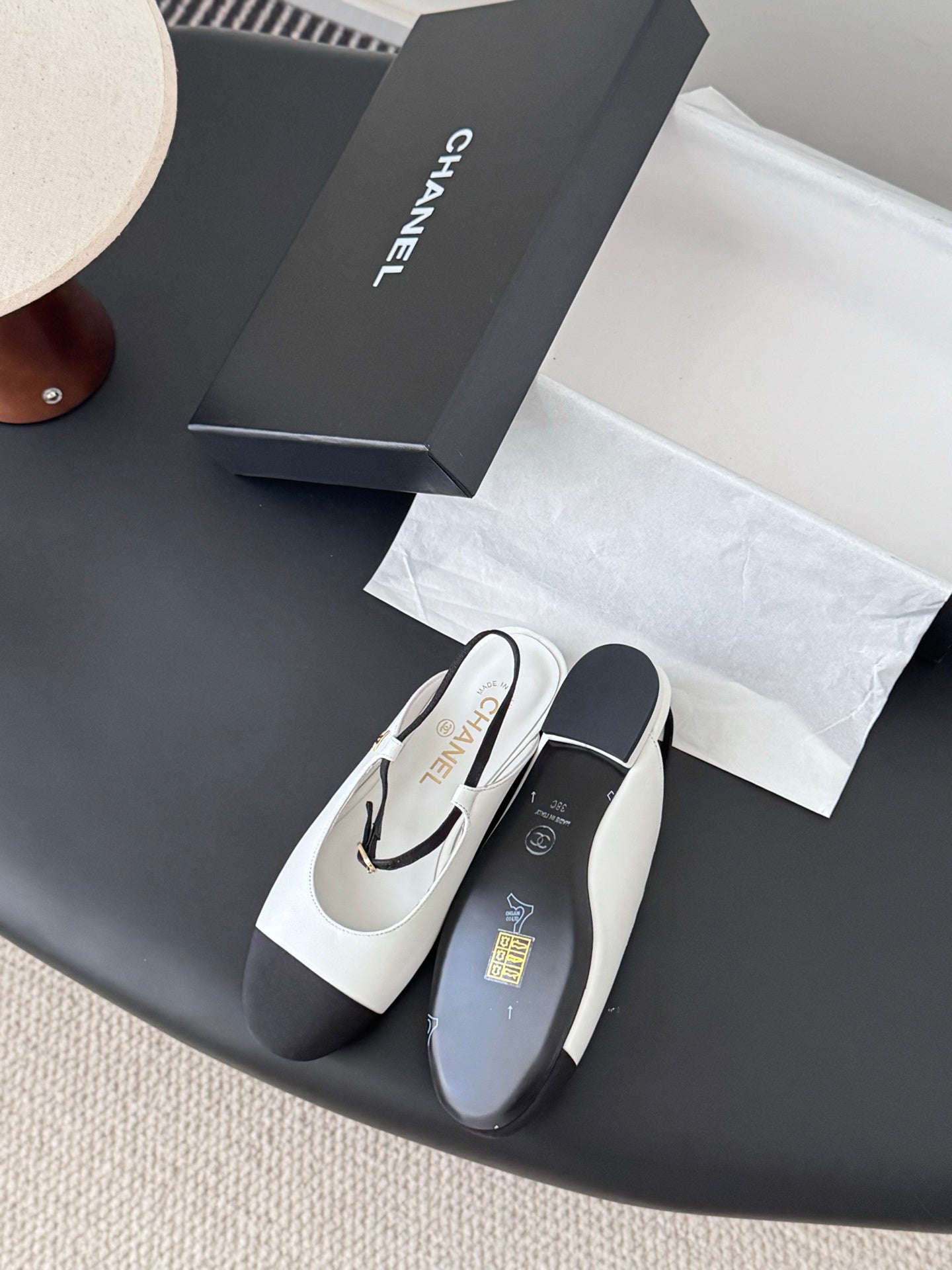 Chan 25fw slingback mary jane flats