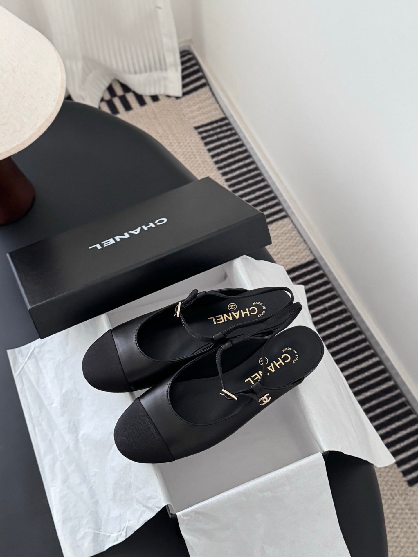 Chan 25fw slingback mary jane flats