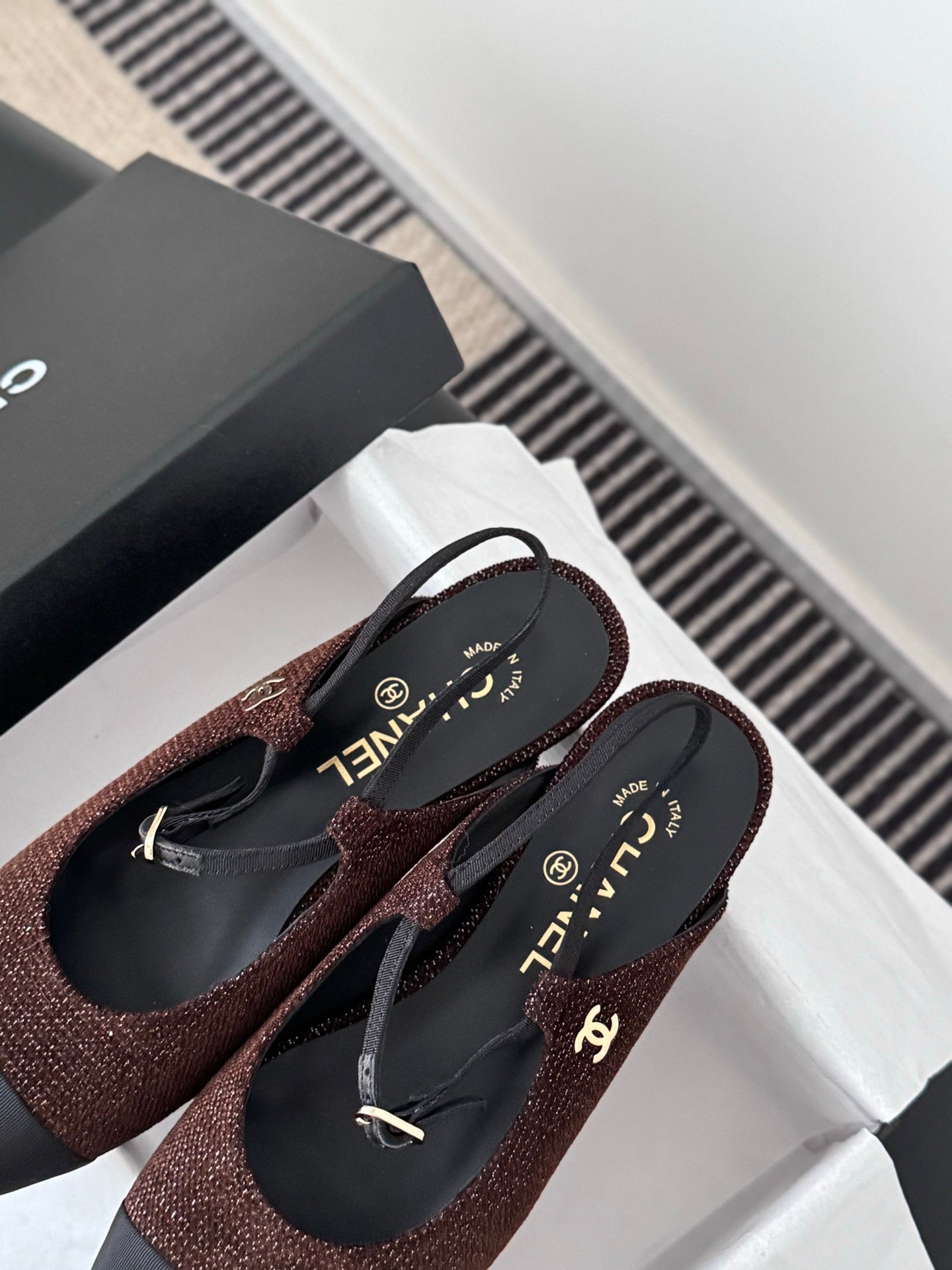 Chan 25fw slingback mary jane flats