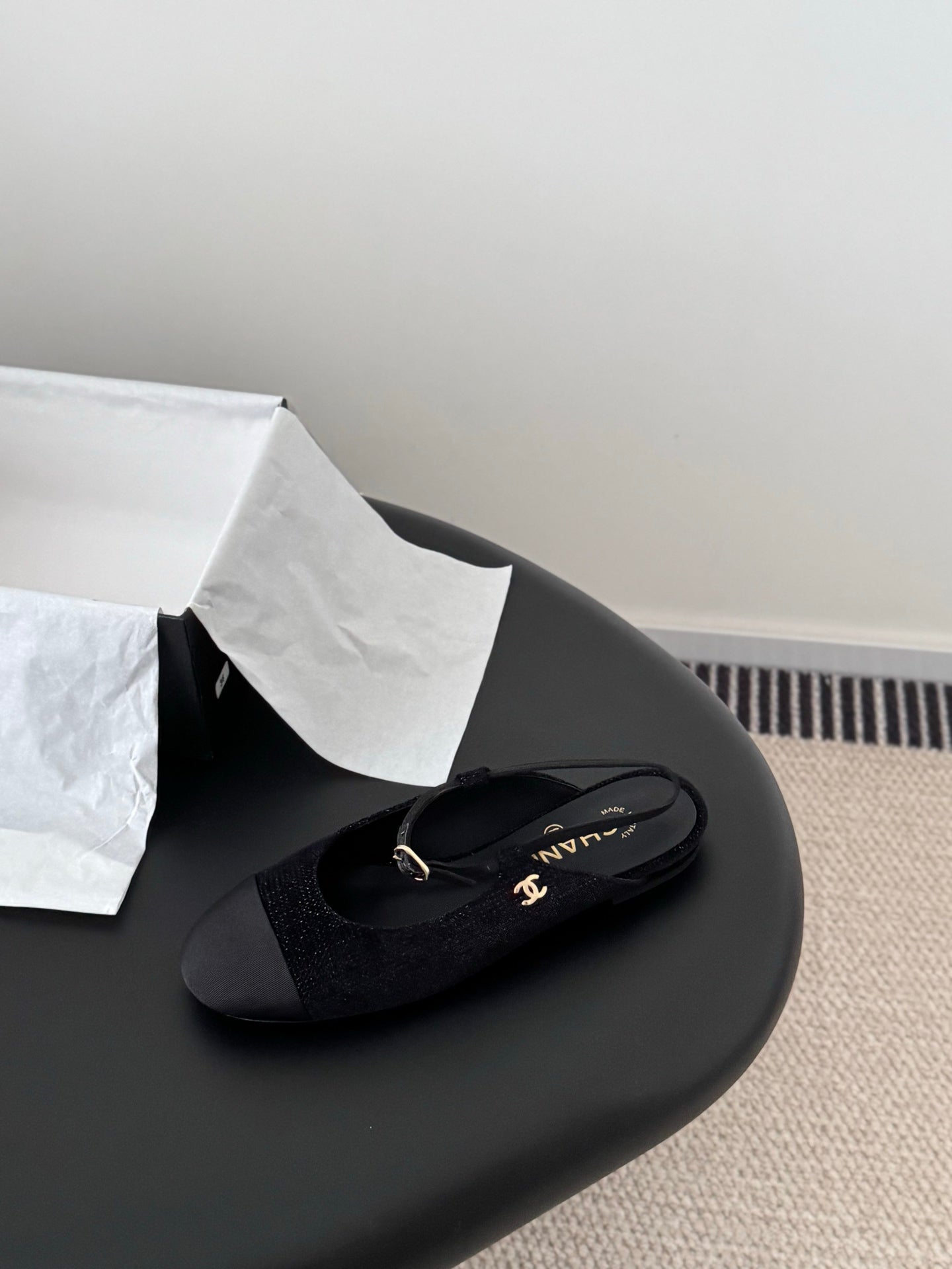 Chan 25fw slingback mary jane flats